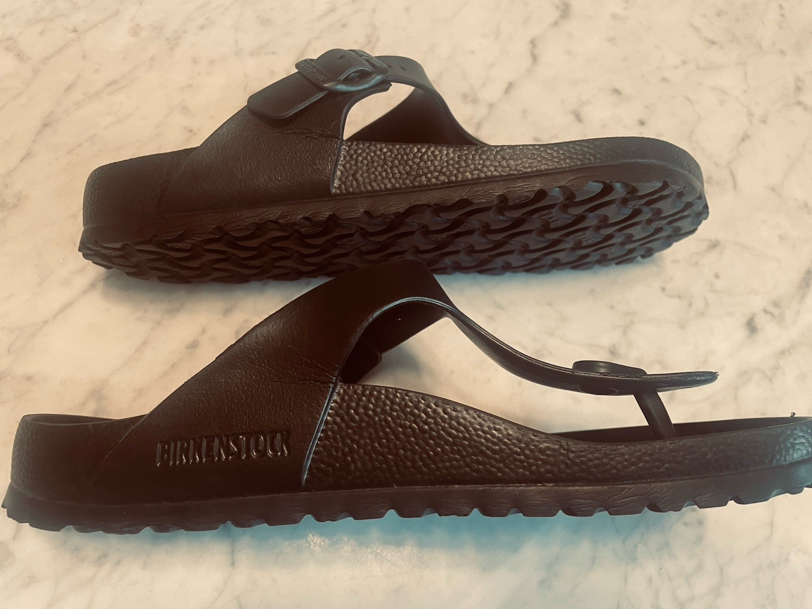 Birkenstock Women’s 40 Size 9 Gizeh EVA Women’s Sandals Black Rubber Sandals EUC