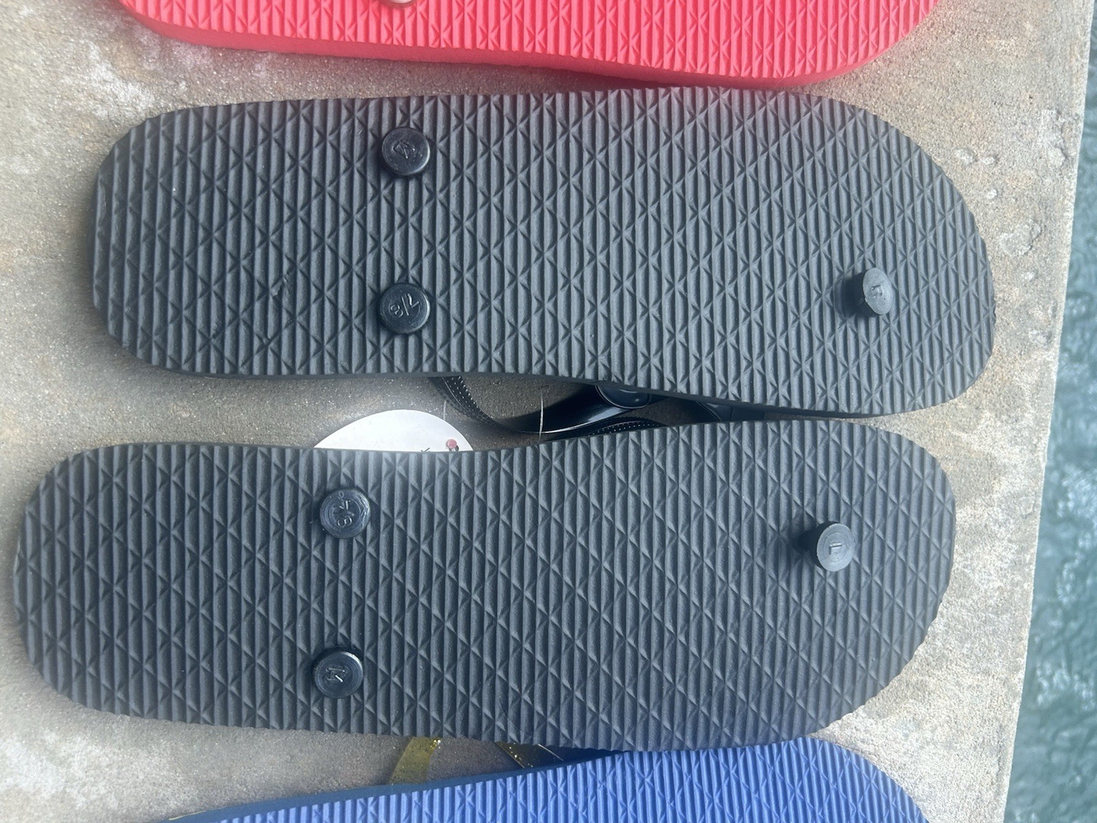 Lot of 5 Juncture Women’s Flip Flops Size 7/8 New Assorted Colors NWT