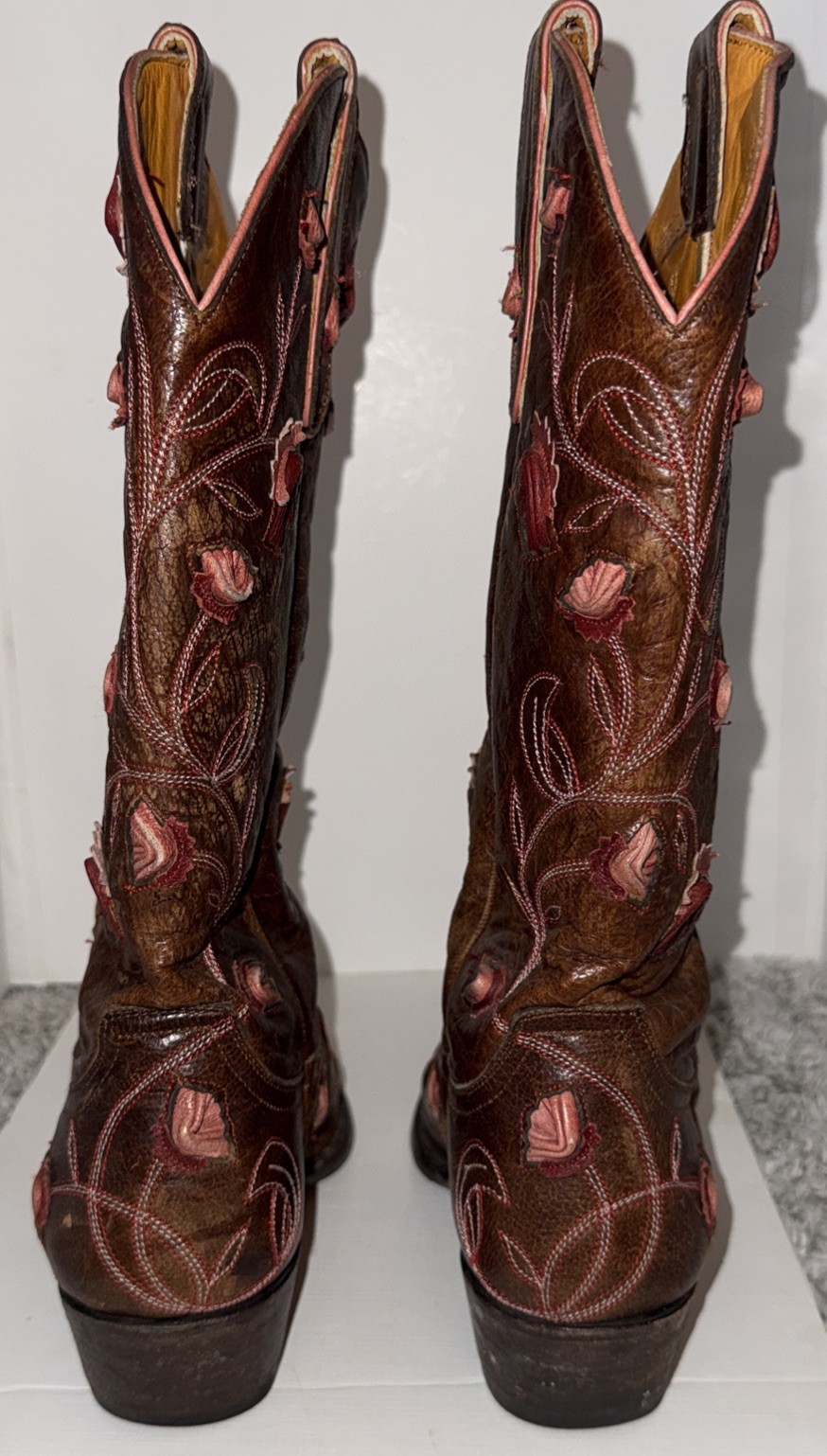 Old Gringo, Abby Rose Embroidered Red/Pink Flower Western Snip Toe Boots Sz 6B
