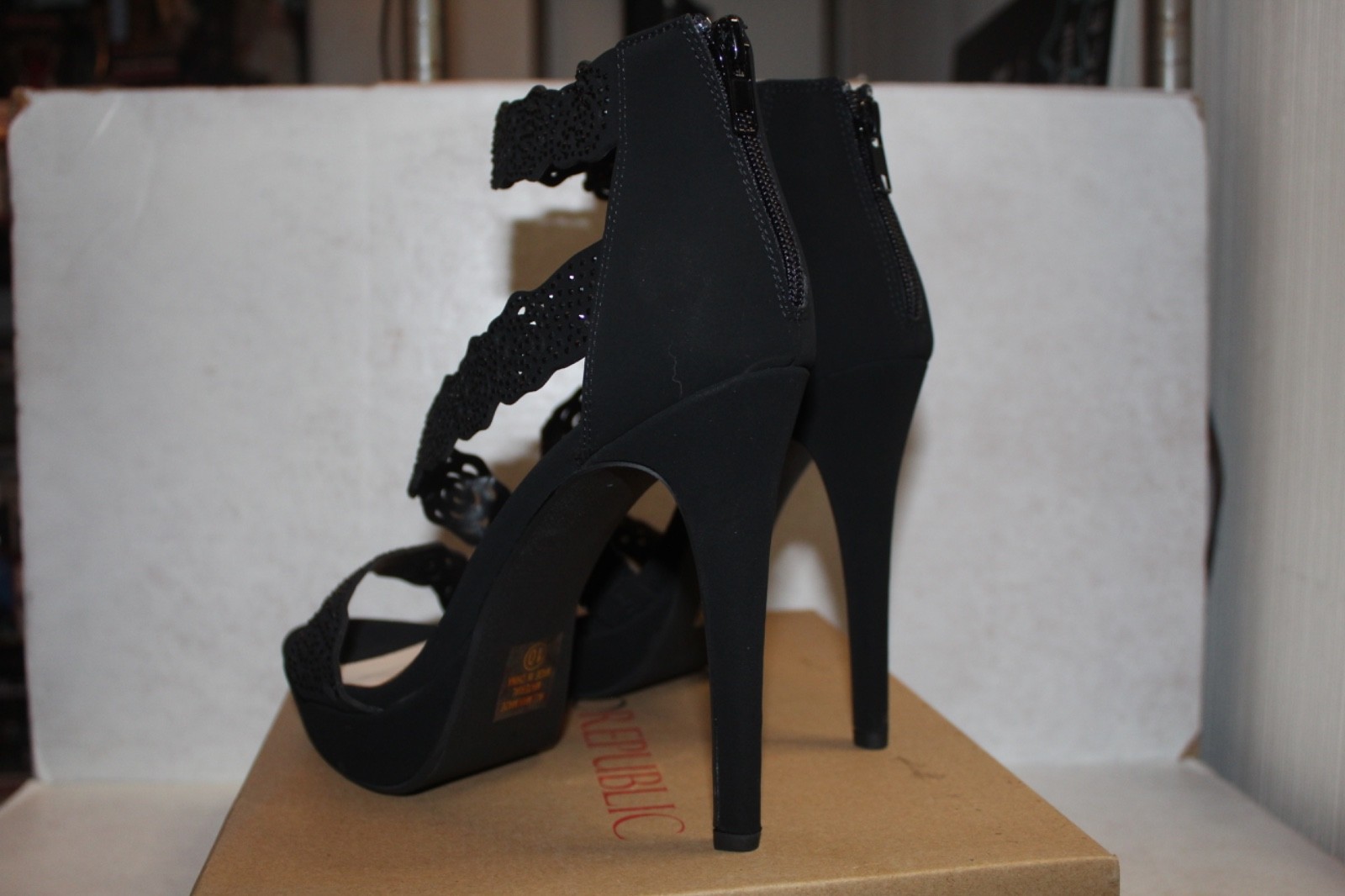 Marco Republic Yorkshire Laser Cut Rose Stiletto Sandals Black 5.25” Heel