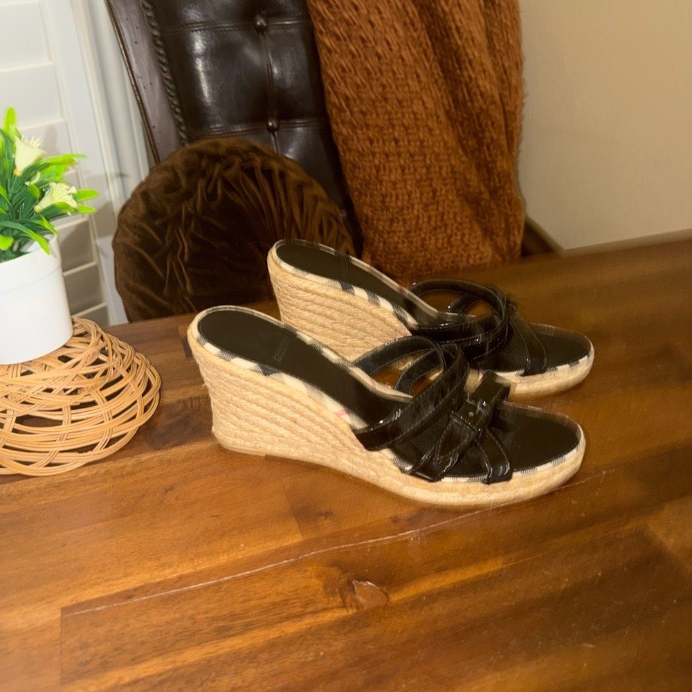 Burberry Nova Check Espadrille Wedge Sandals Black 39
