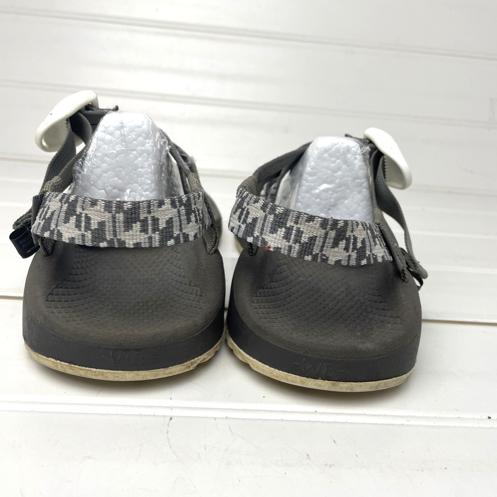 Chaco Z Cloud X2 Strappy Sandals Grey Black White Hiking Beach Women’s 8