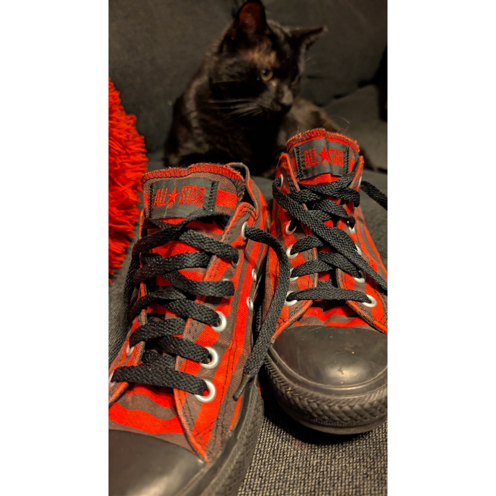 Converse All Star red/black striped sneakers Size M6/W8.