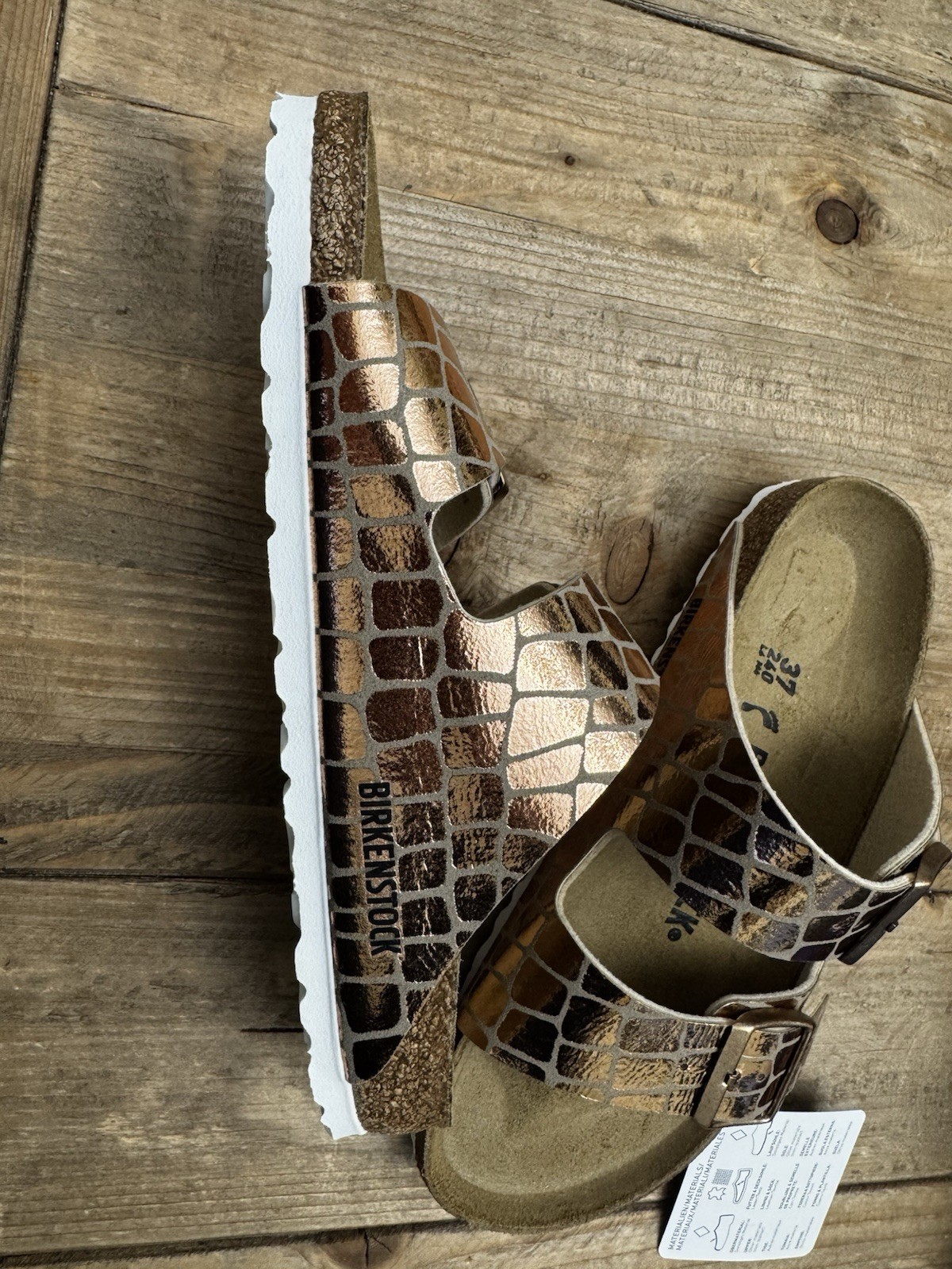 NEW Birkenstock Unisex Adult Arizona Gator Gleam Size UK 37 US 6L $115