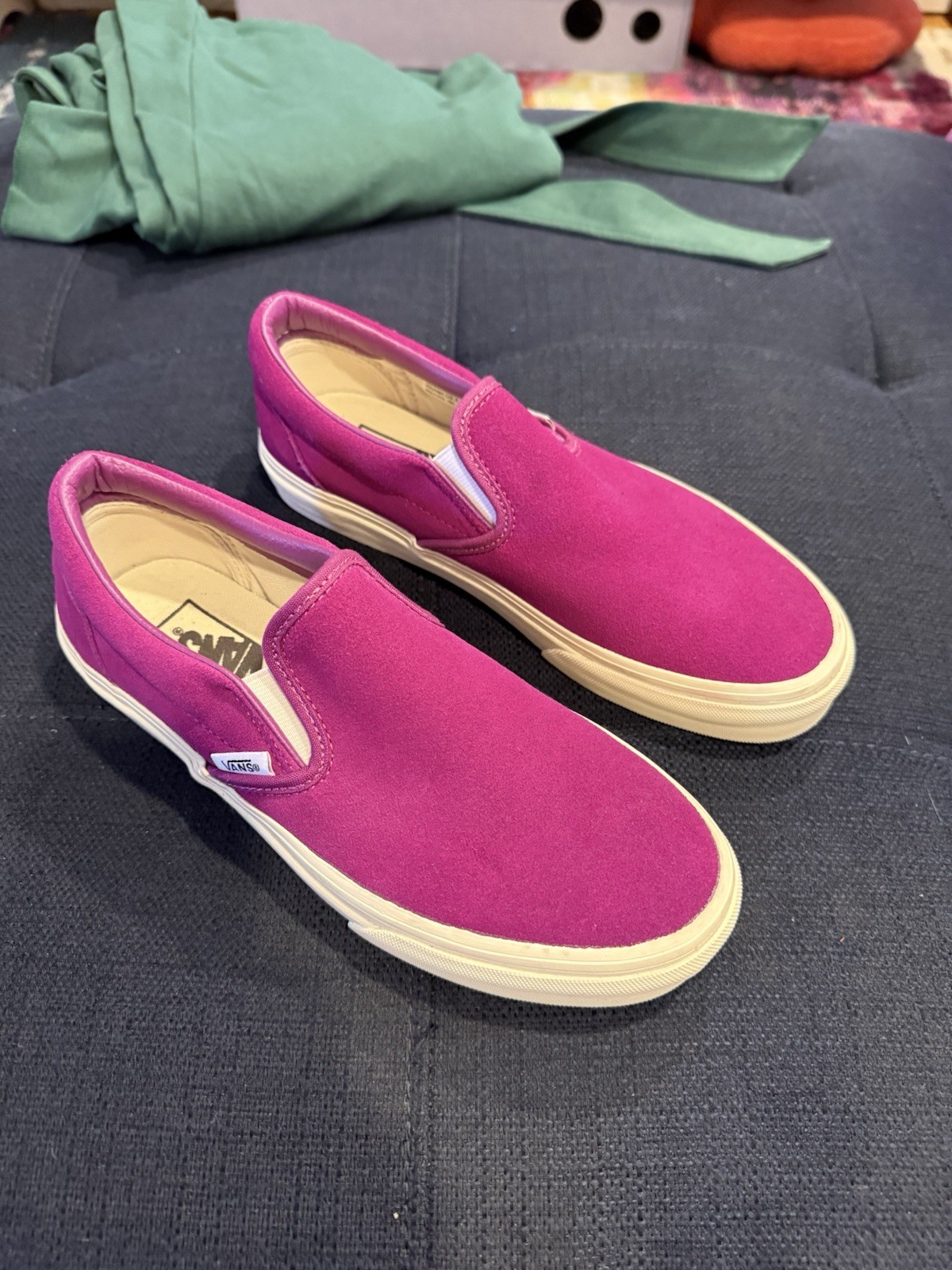 VANS Women’s Size 8 Sneakers Fuchsia