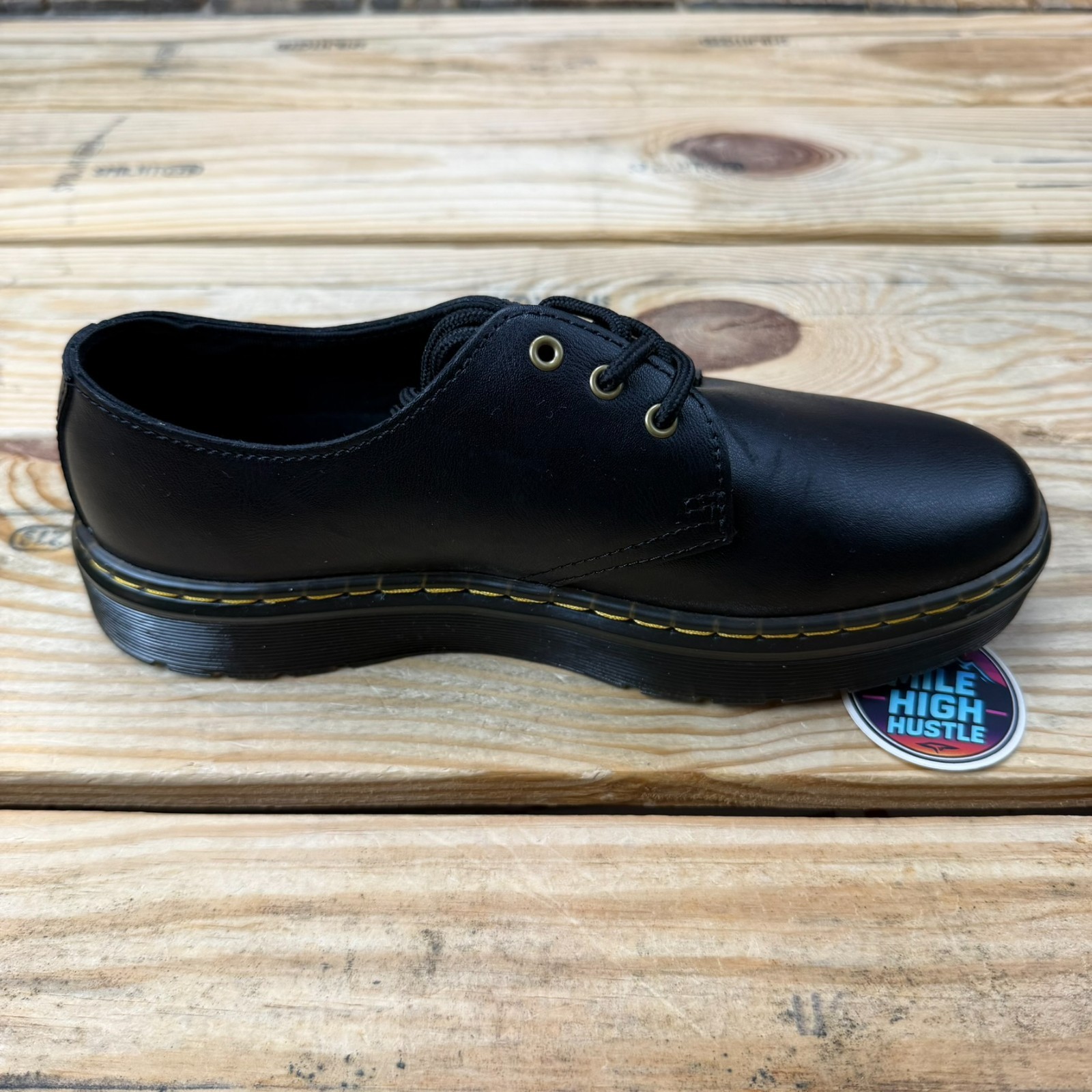 Dr. Martens Zavala Lo LA004 Black Leather Oxford Shoes Women’s 7 New No Box