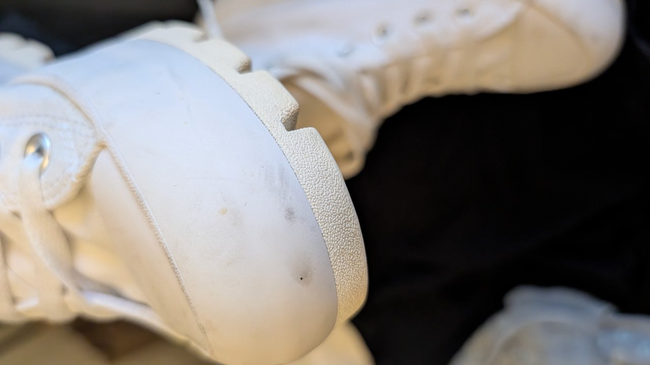 Converse Chuck Taylor All Star Lugged combat style High Top Canvas White 565902C