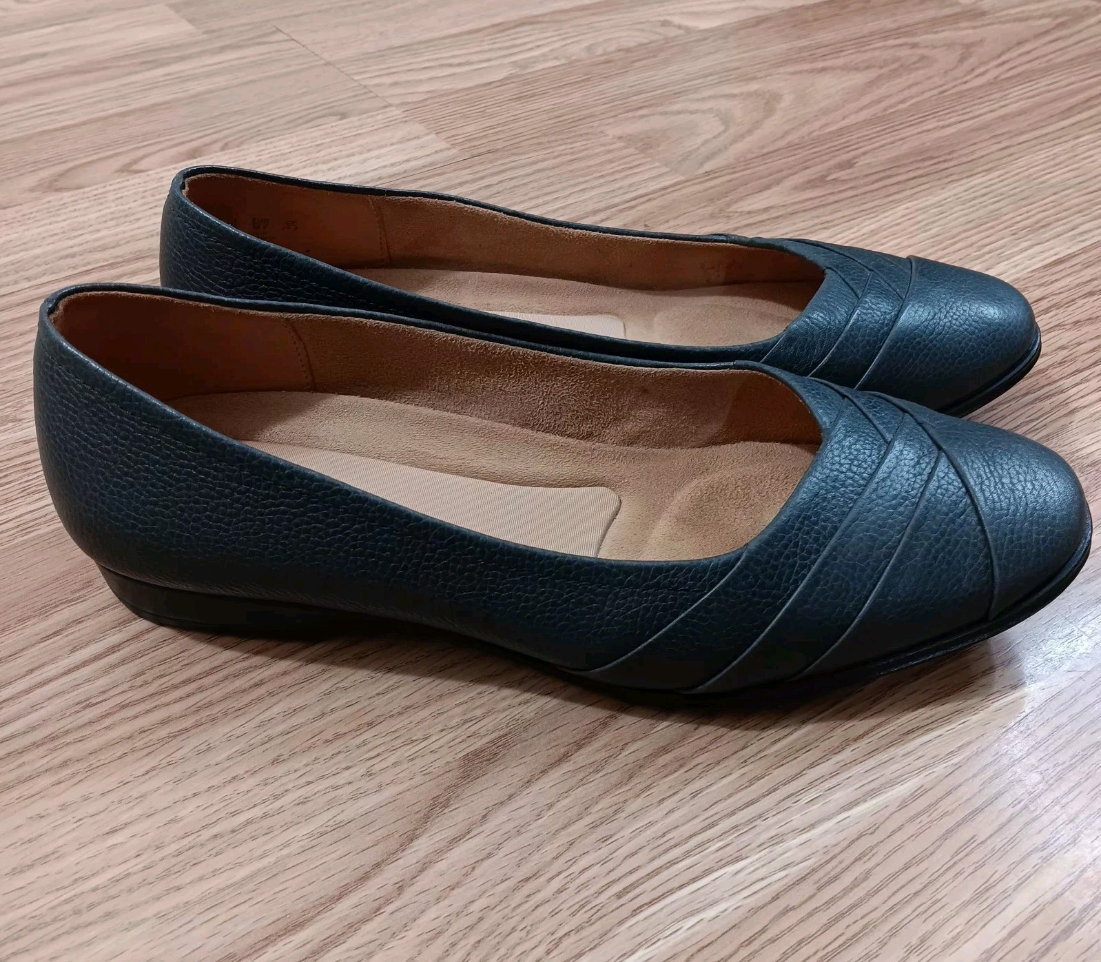 Naturalizer N5 Contour Women’s Size 8.5 W Black Slip On Flats Ballet Shoes