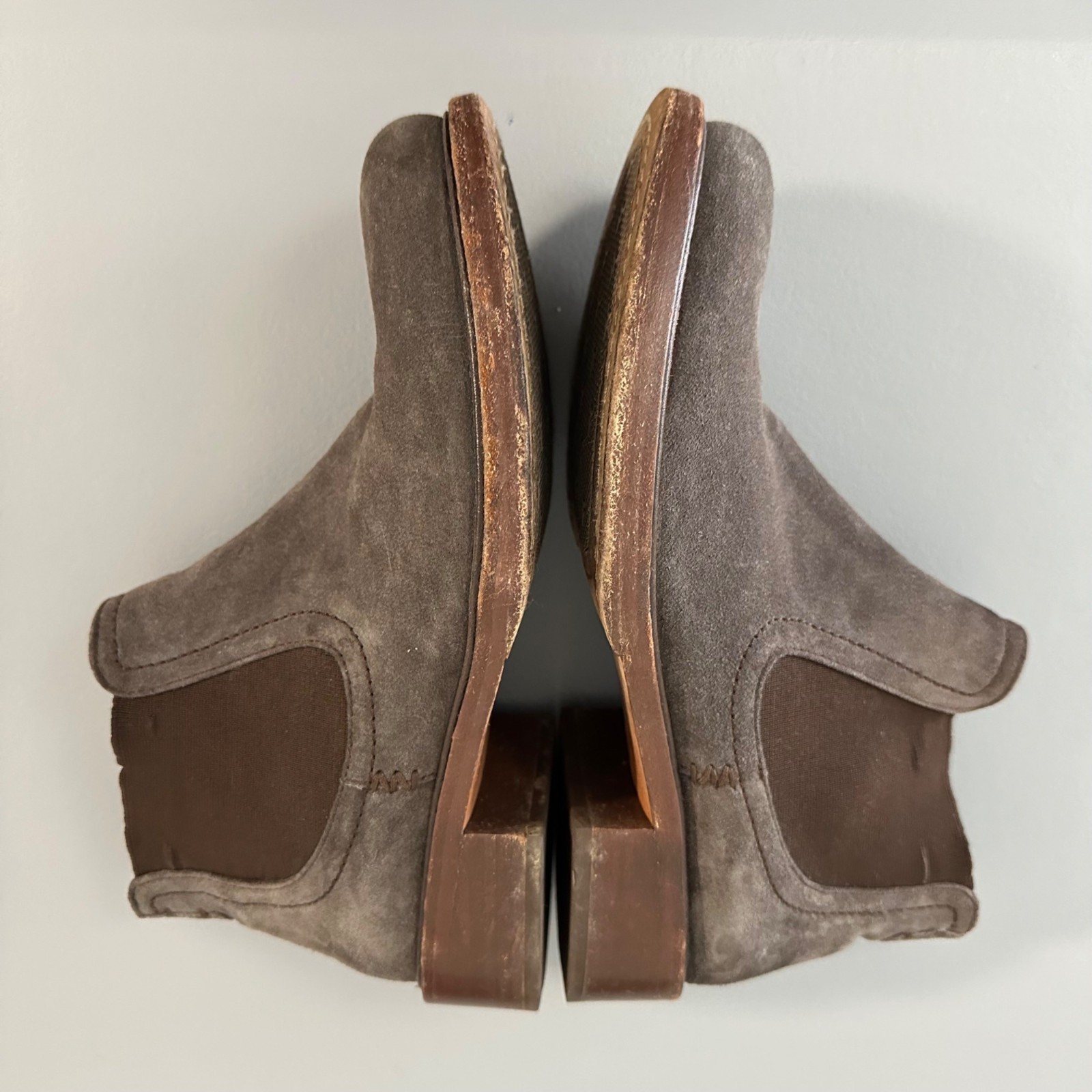 Trask Womens Chelsea Bootie Suede Leather Size 8M Brownish Gray Stacked Heel