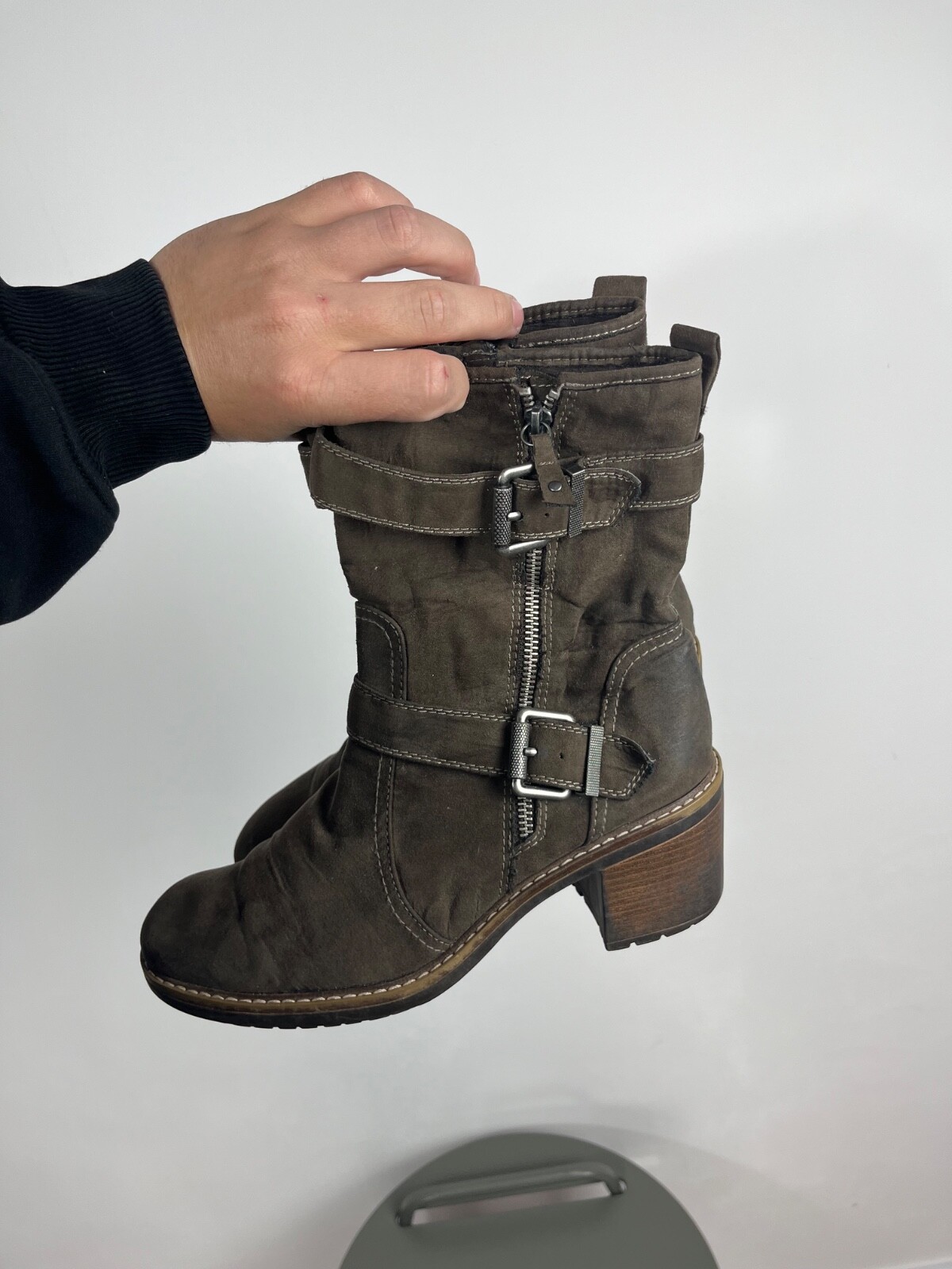 Avant-Garde Heeled Leather Ankle Boots with Zippers and Buckle Straps Biker Styl