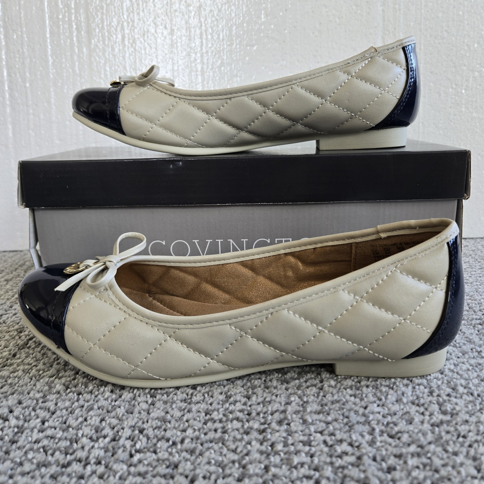 Covington Women’s Quinn Size 8 Shoes Beige Ballet Flats Quilted Workwear Casual