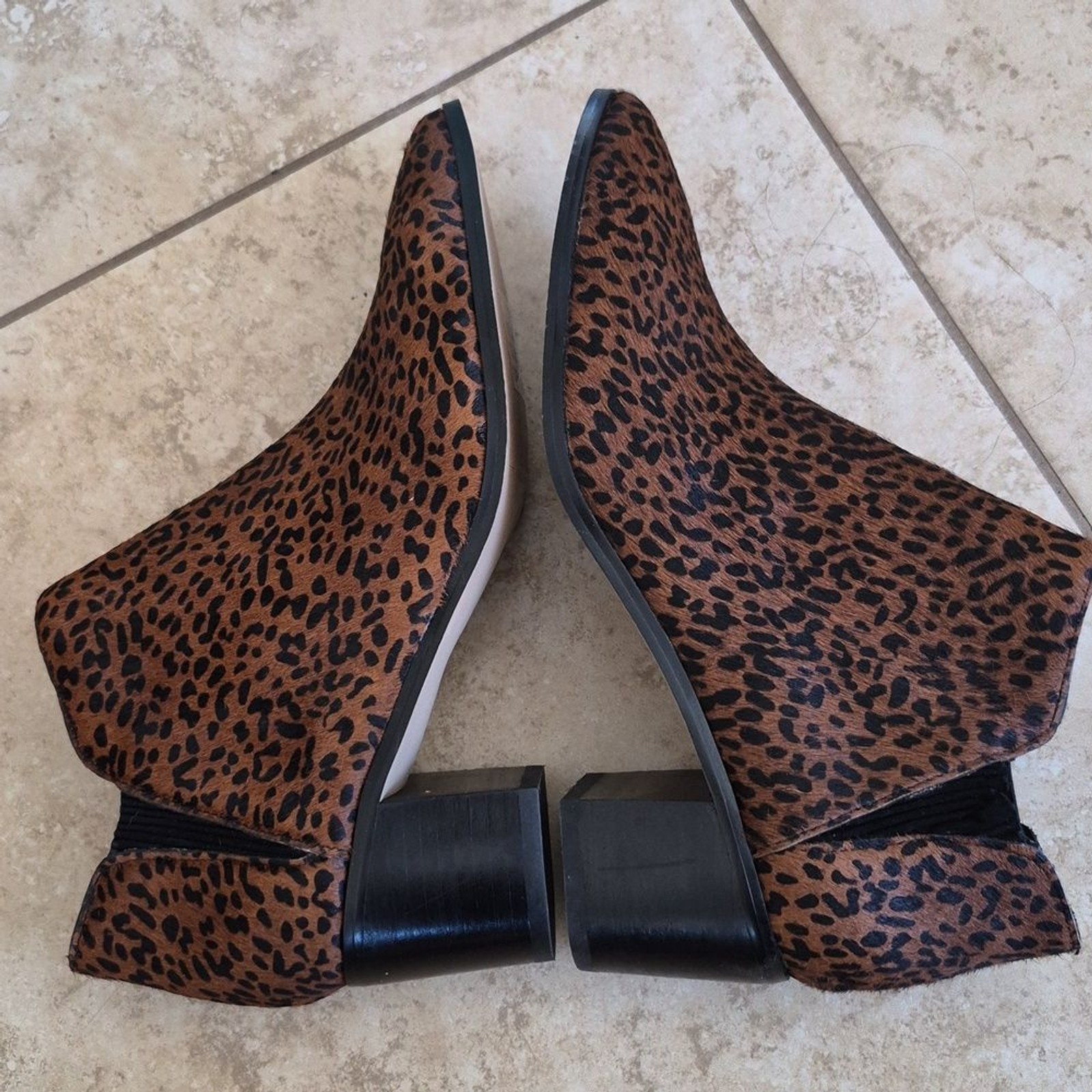 Sanctuary Revel, genuine Calf hair/fur, Animal Print, Booties Sz 8.5