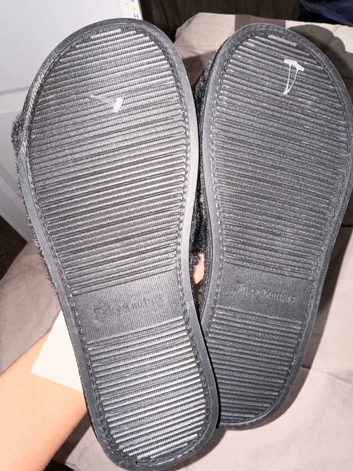 Juicy Couture Women’s Slide Slippers Faux Fur Size Large