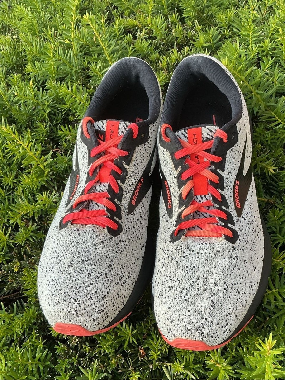 Brooks Men’s Launch GTS Running Shoes – White with Black and Red