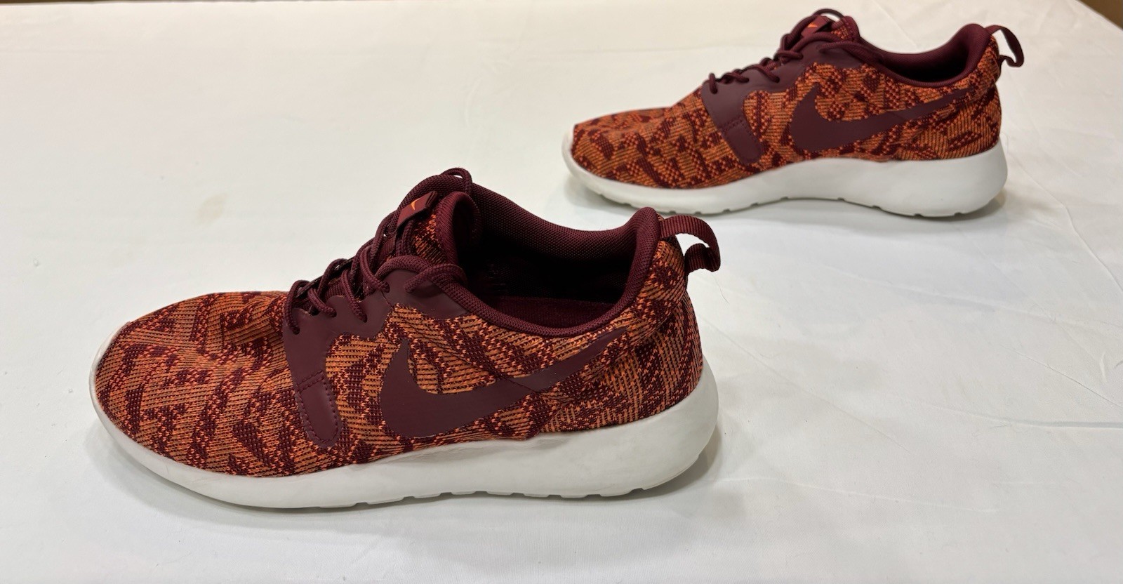 Nike Roshe One KJCRD Total Orange 705217-800 Womens Size 8.5 Running Shoes