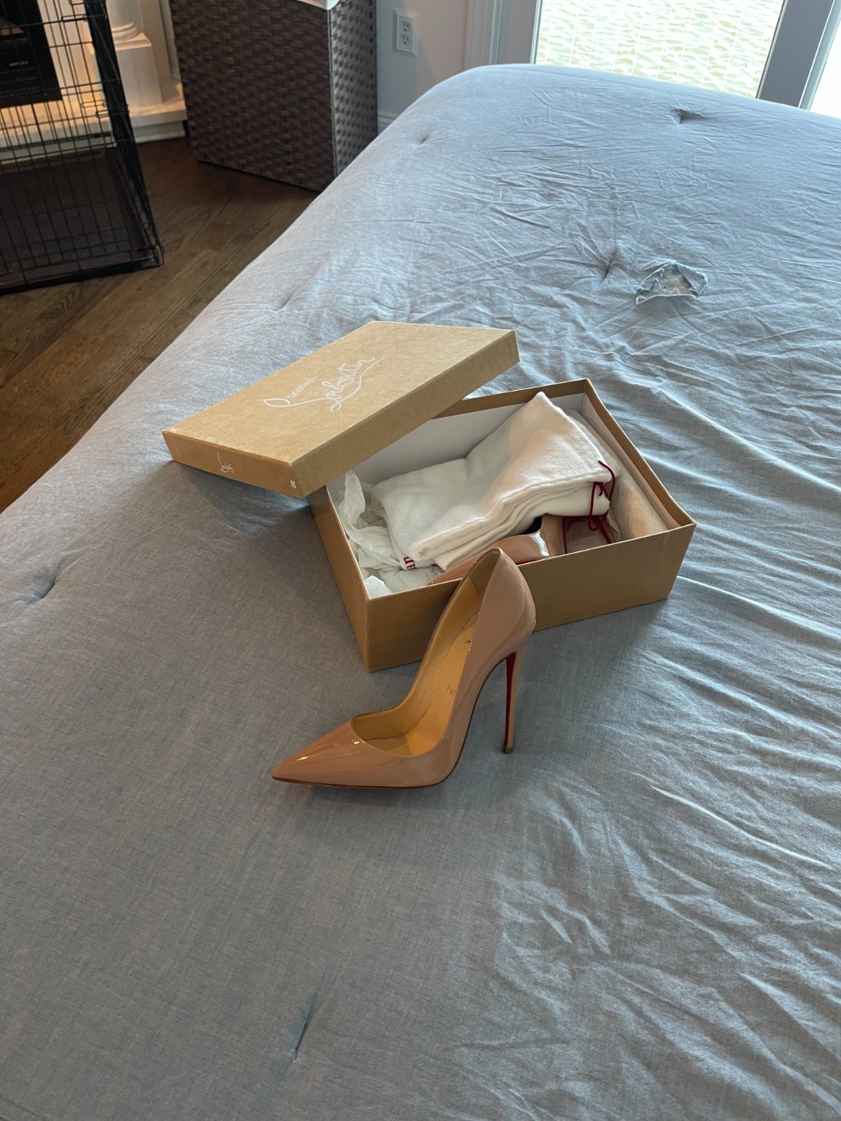 So Kate 120 mm Pumps – Patent calf leather – Blush – Women Size 36 With Box