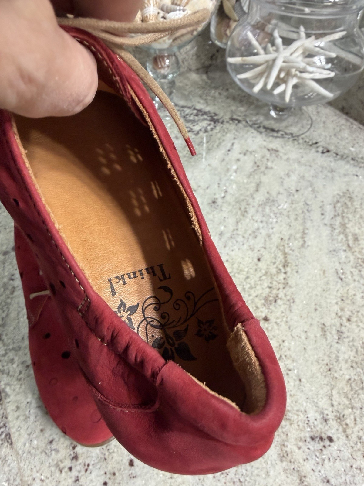 Think! Preforated Red Ballerinas Freizeit 39