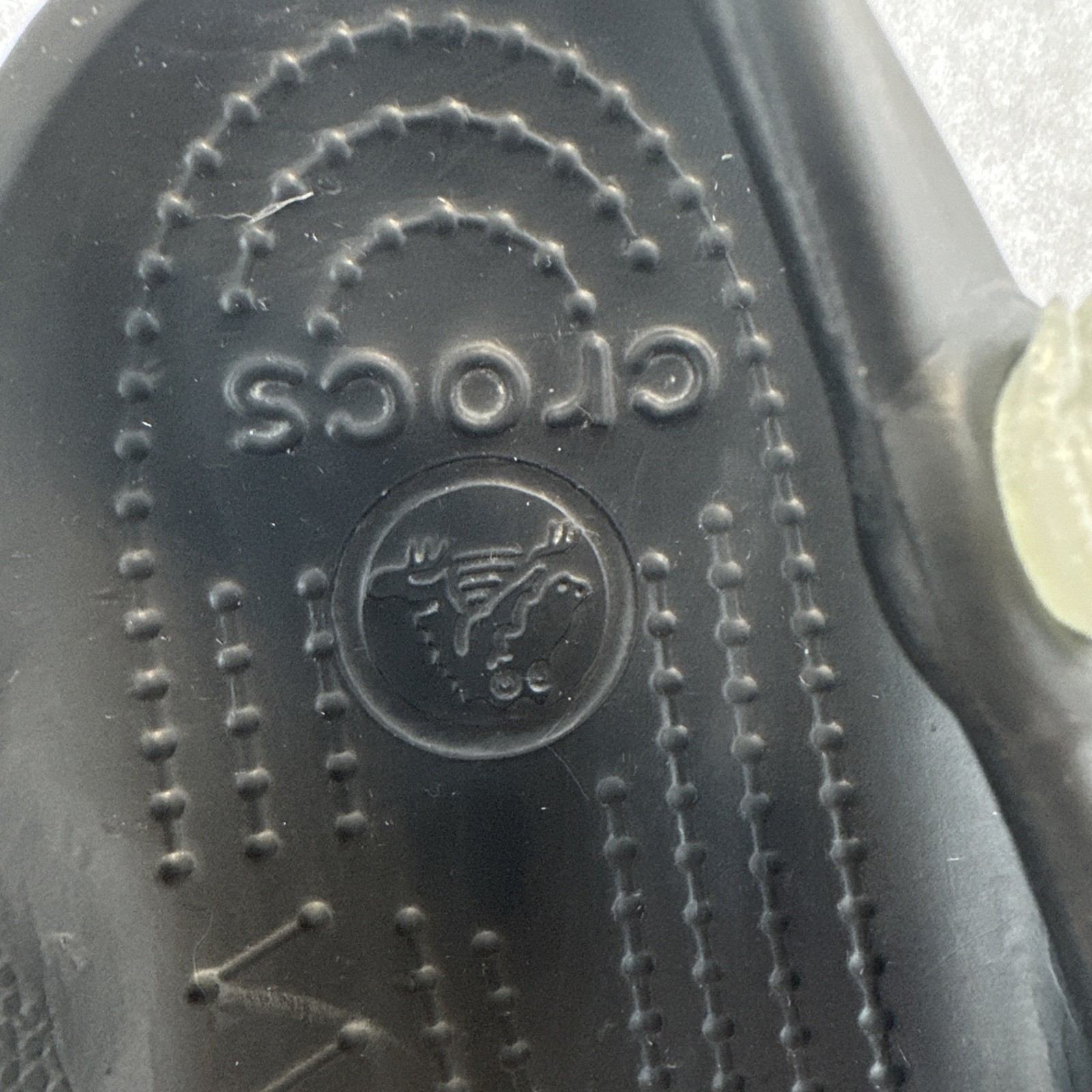 CROCS Jayna Slingback Flat w/ Crystal Charm Women’s 9 Black EUC