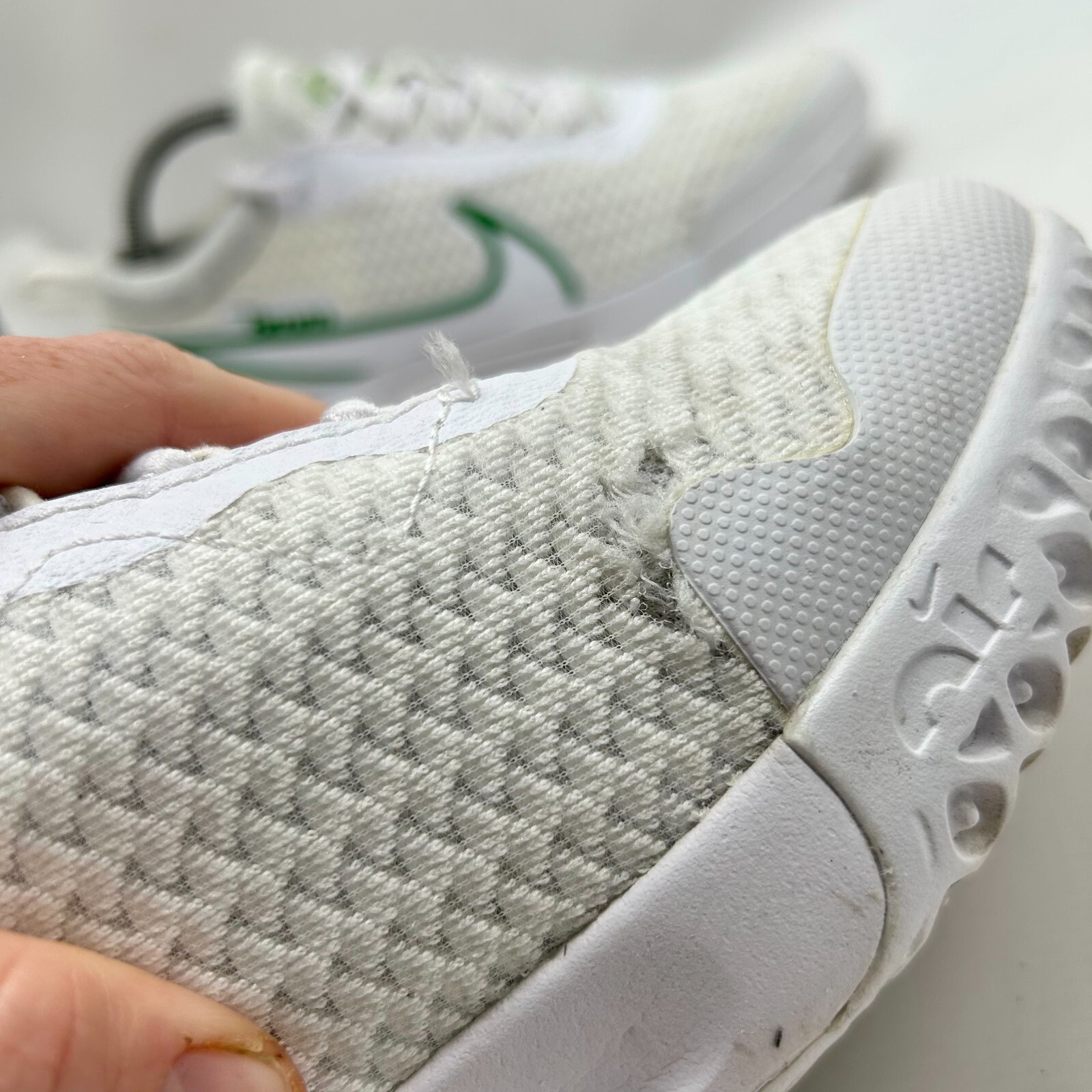 Nike Court Air Zoom Pro 8mm Women’s Size 9 US DV3285-103 White Green Shoes