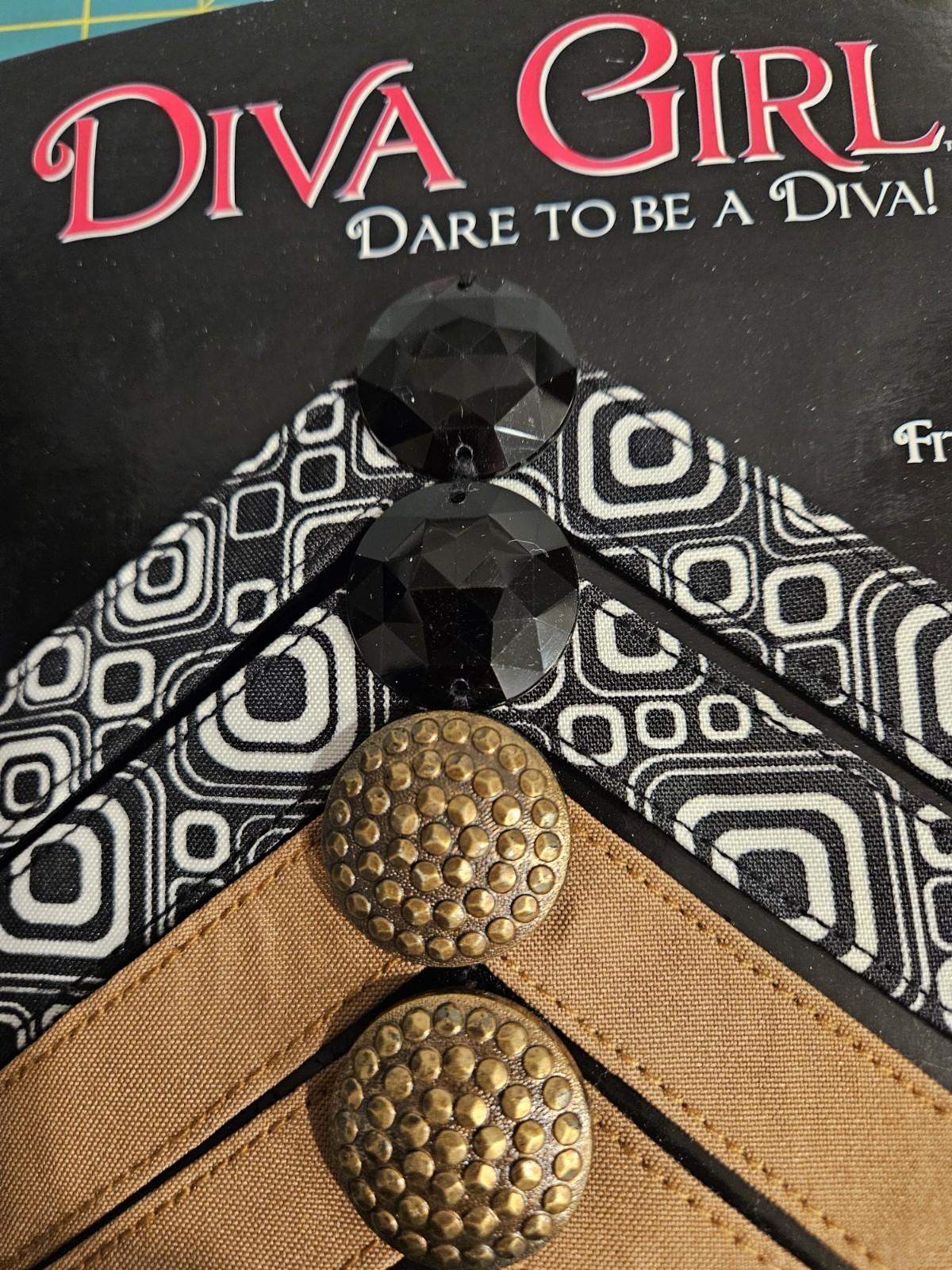 DIVA GIRL M/L – (FITS SHOE SIZES 9,10 & 11) -SANDAL STRAPS, All 4 Sets, $10