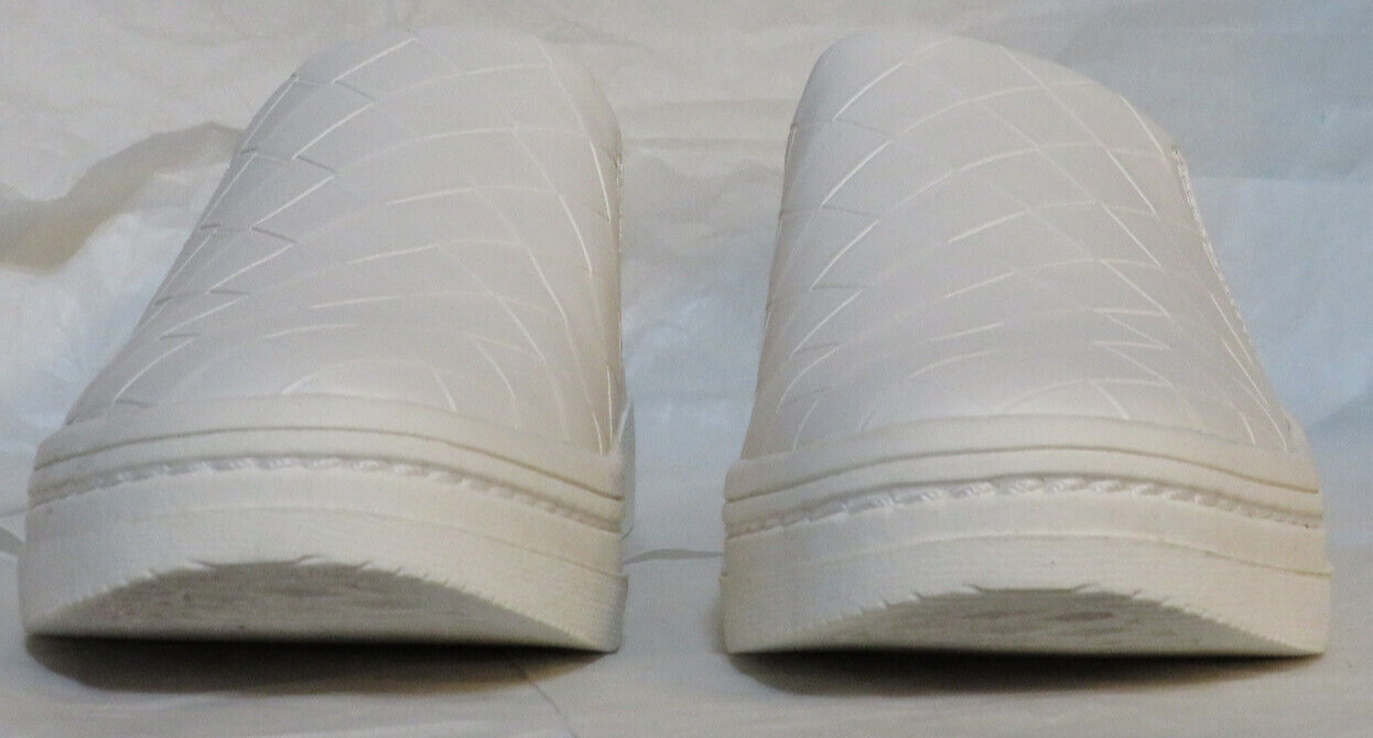 DR. SCHOLL’S WOMEN SNEAKER US 9.5 M MADISON NEXT, WHITE SLIP-ON FAUX LEATHER NIB