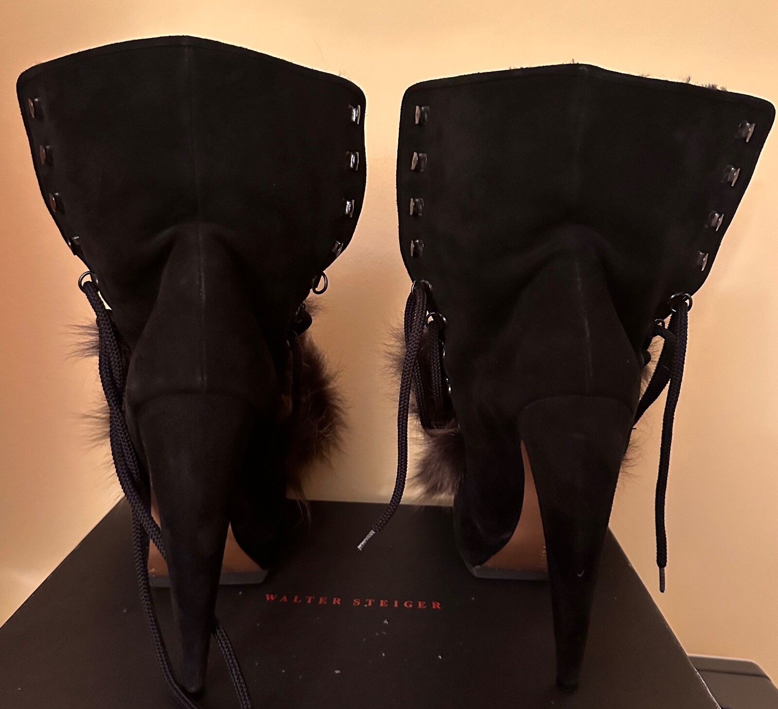 Walter Steiger Platf Black Suede With Real Fox Fur Tongue High Ank Boots size 40
