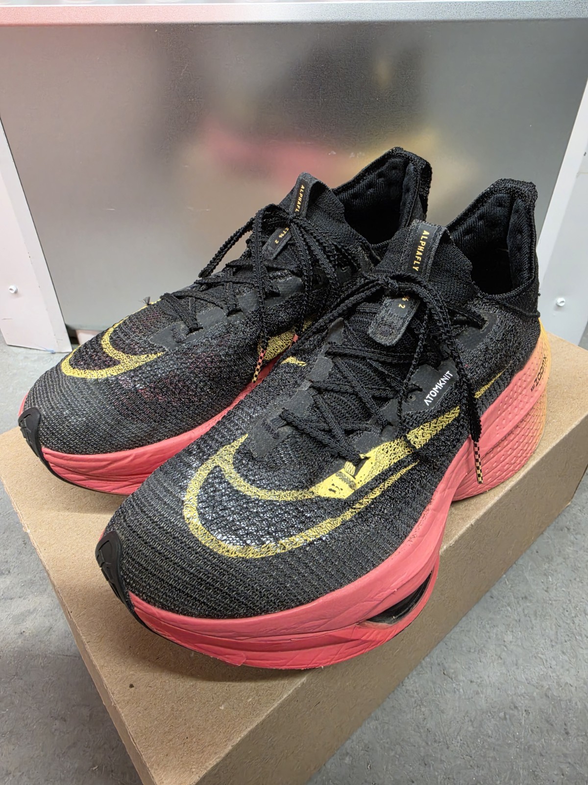 Nike Air Zoom Alphafly NEXT% 2 Black Sea Coral Women’s Size 10 DN3559-001