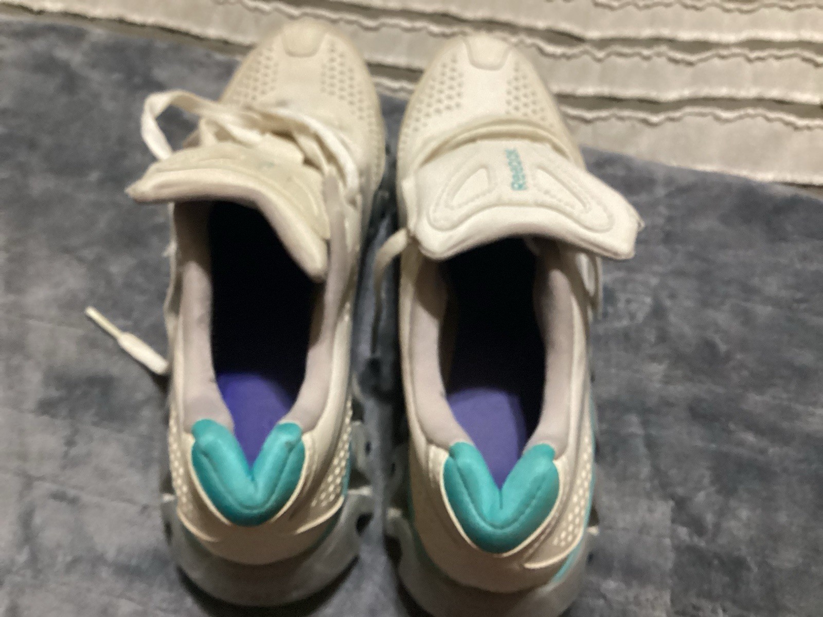 Women’s Reebok Zig Pulse Size 8, Need Insoles