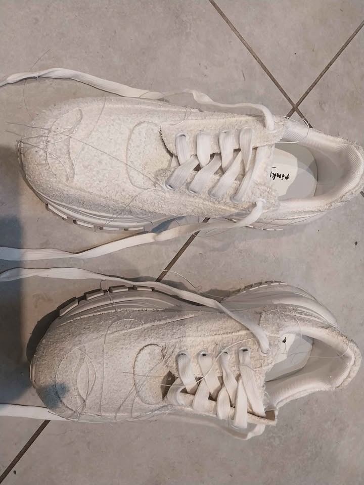PINK PUNK PLANK white handmade womens’ sneakers size 9 (US) 42 (EU)- nearly new