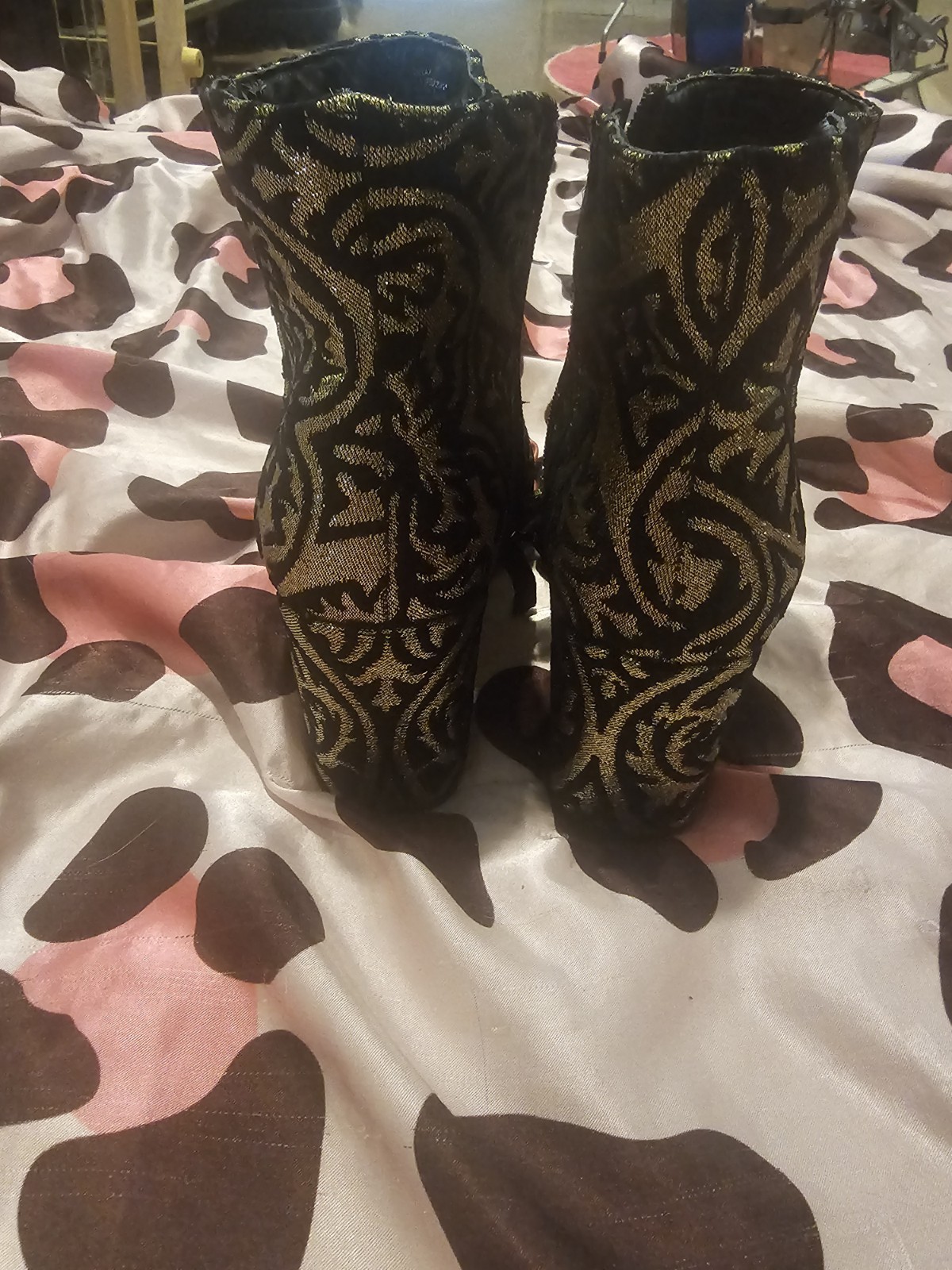 Gold and Black Madonna 80s Looking Boots Women’s Size 7.5 Vintage