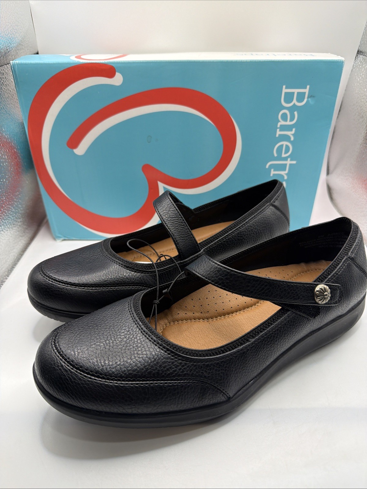 Baretraps Jurnee Flats Women’s Black Leather Comfort Hook & Loop. New. Size 10