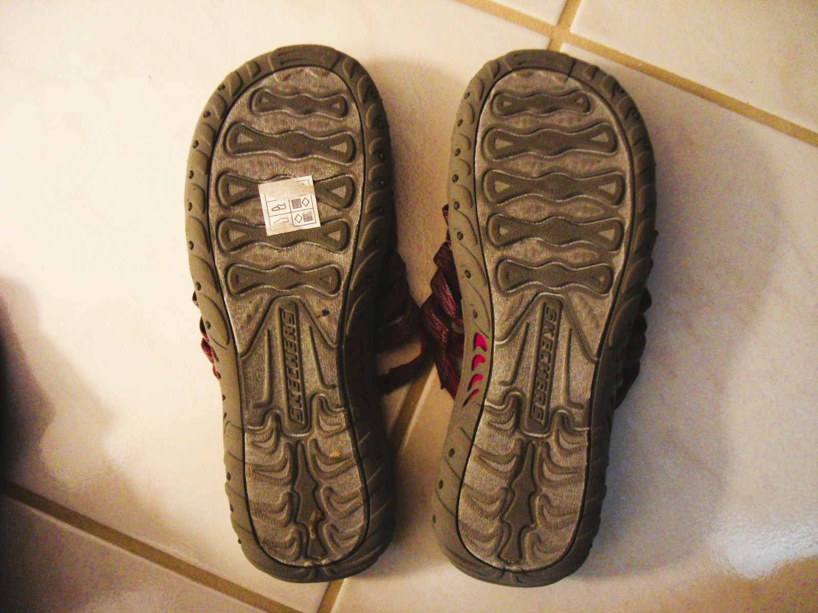 Womens SHOES SANDALS, VIOLET/GRAY – SKECHERS OUTDOOR LIFESTYLE SIZE 8