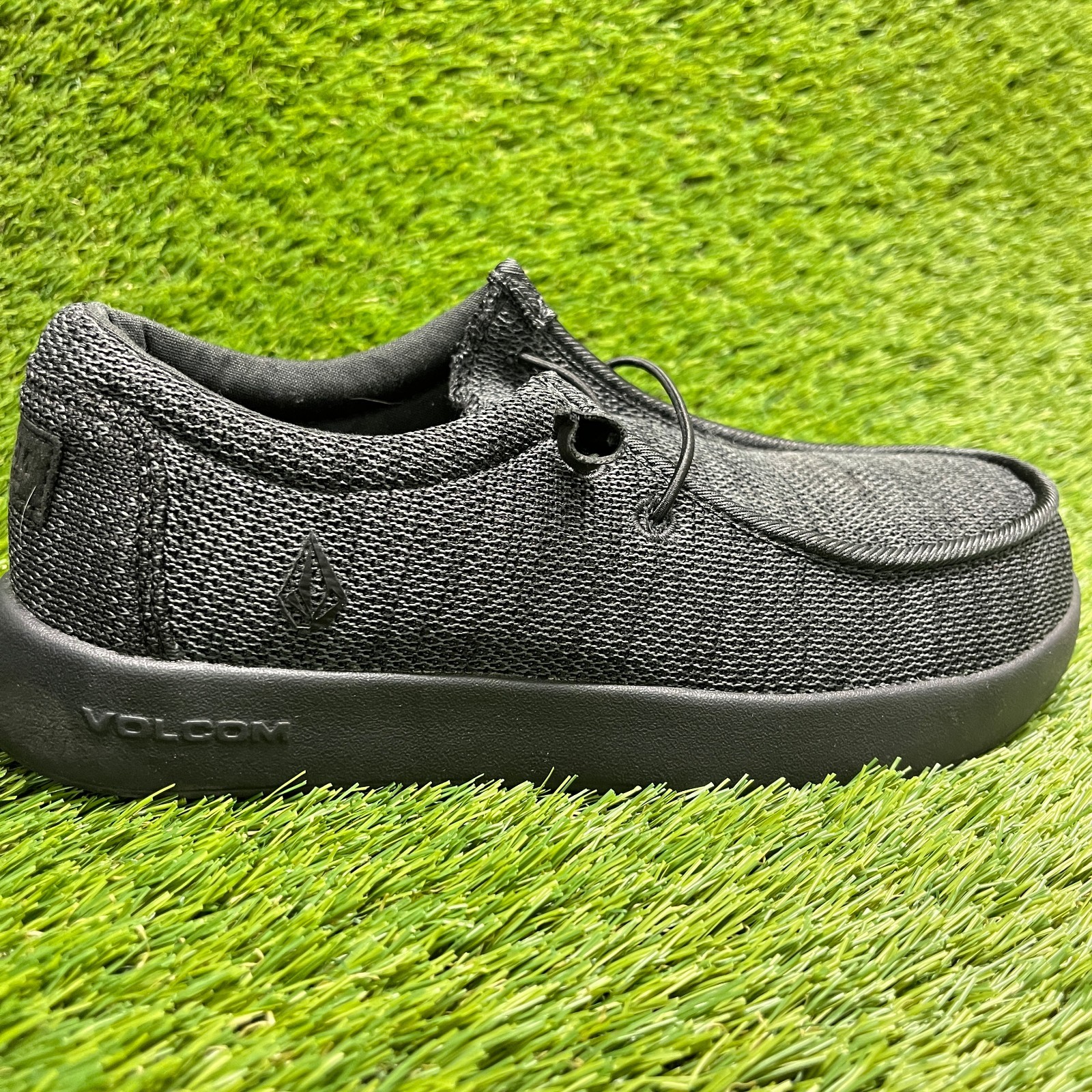 Volcom Chill Womens Size 7.5D Black Slip-On Composite Toe Safety Work Shoes