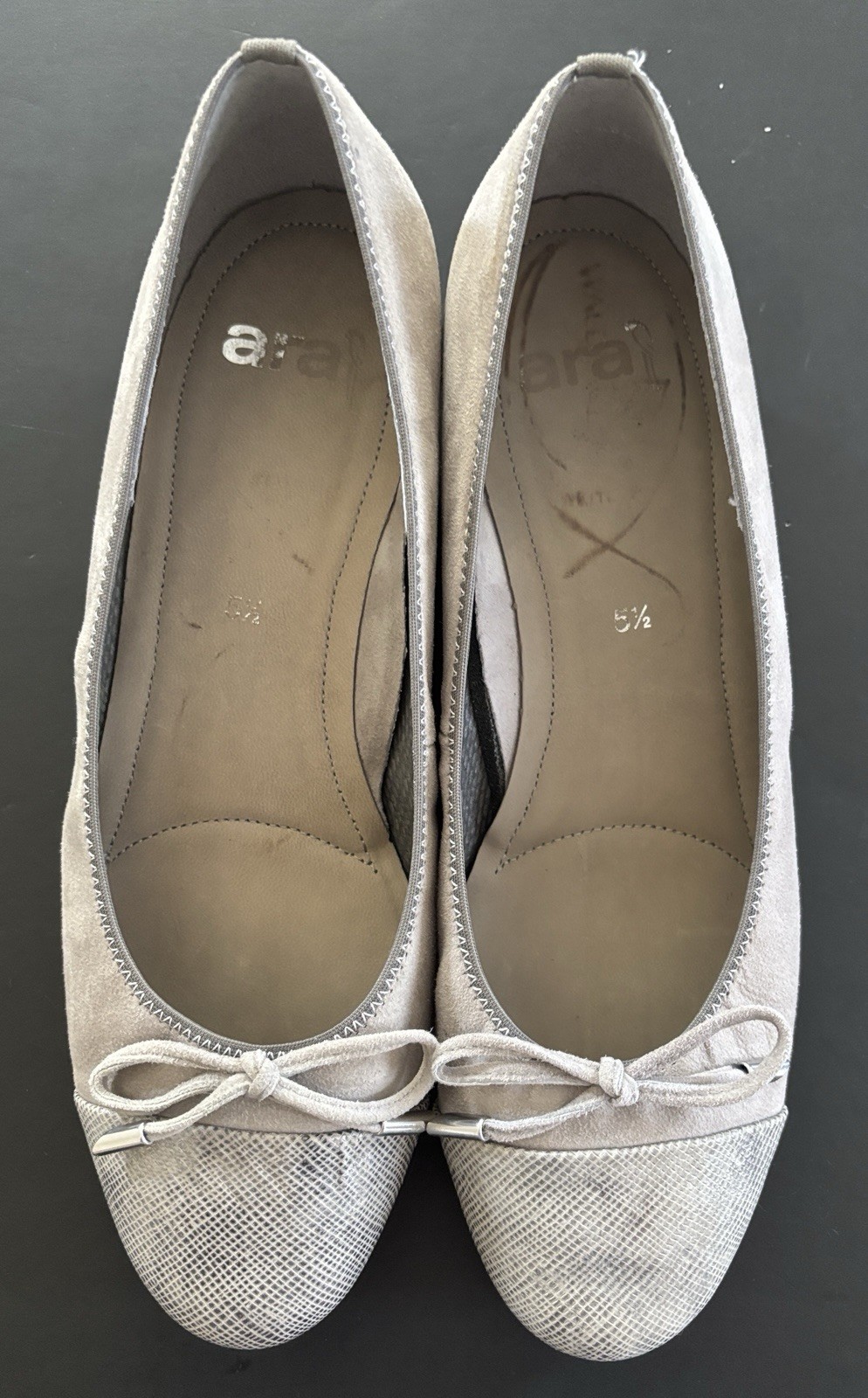 NWOB ara Belinda Grey Taupe Leather Ballet Flat Bow #8 Career Flat Slip On $185