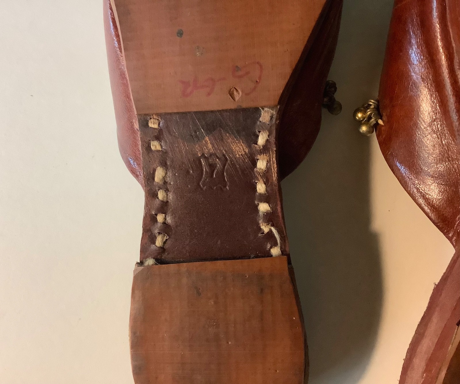 Vintage Handmade Indian Leather Mules Embroidery Beads & Bells Women’s Size 7.5