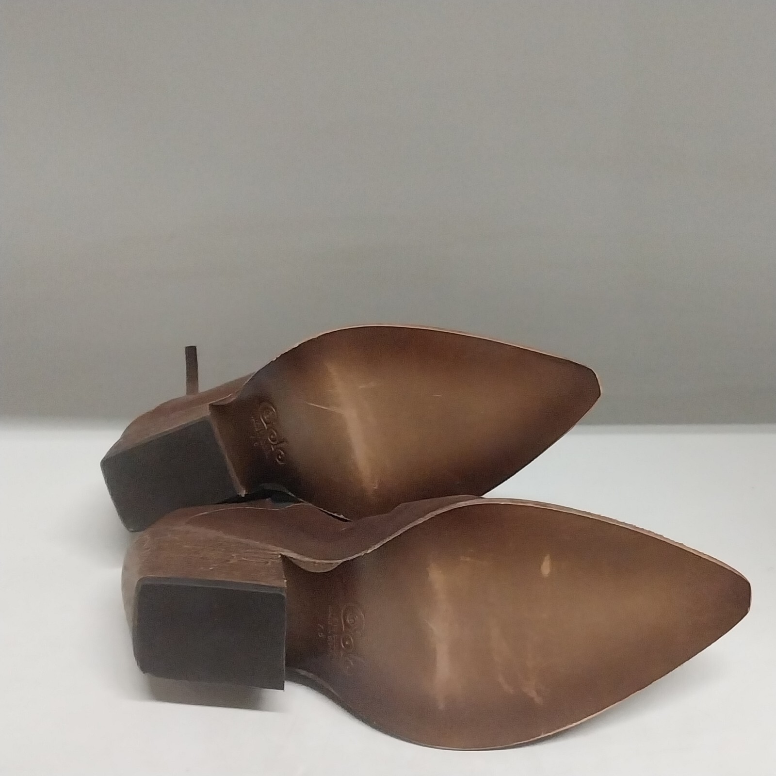 Golo Tucson Ankle Boot Brown Womens Size 7.5 Medium (READ DESCRIP)