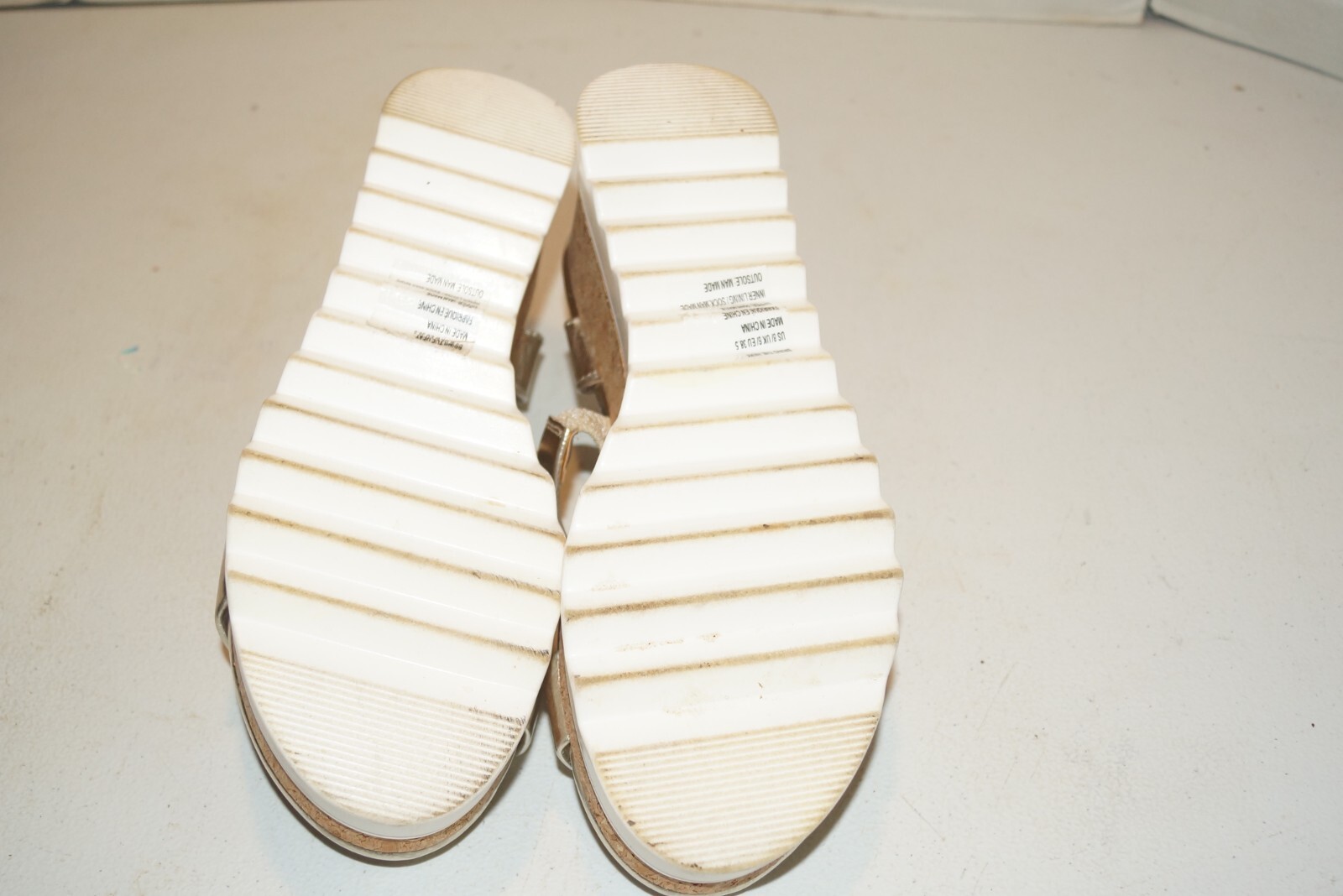 Just Fab Bring The Heat Light Metallic Gold Wedge Sandals Size 8