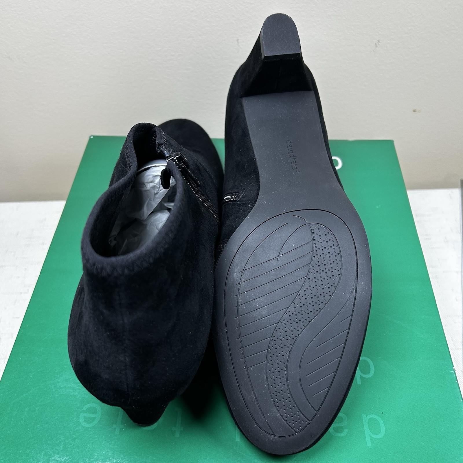 David Tate Women’s Suede Leather Black Booties Size 13 W Zipper 2” Heel EUC