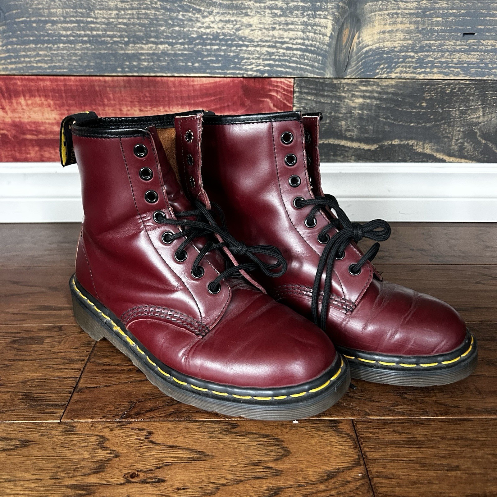 Dr. Martens 1460 Red Smooth Leather Lace Up Boots Women’s 9? Made In England