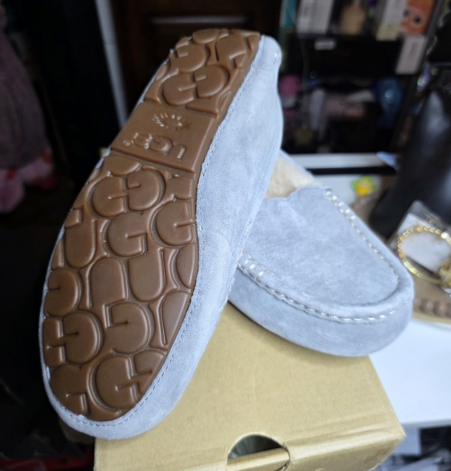 UGG Ansley Women’s Moccasin Slipper Grey In Size 5