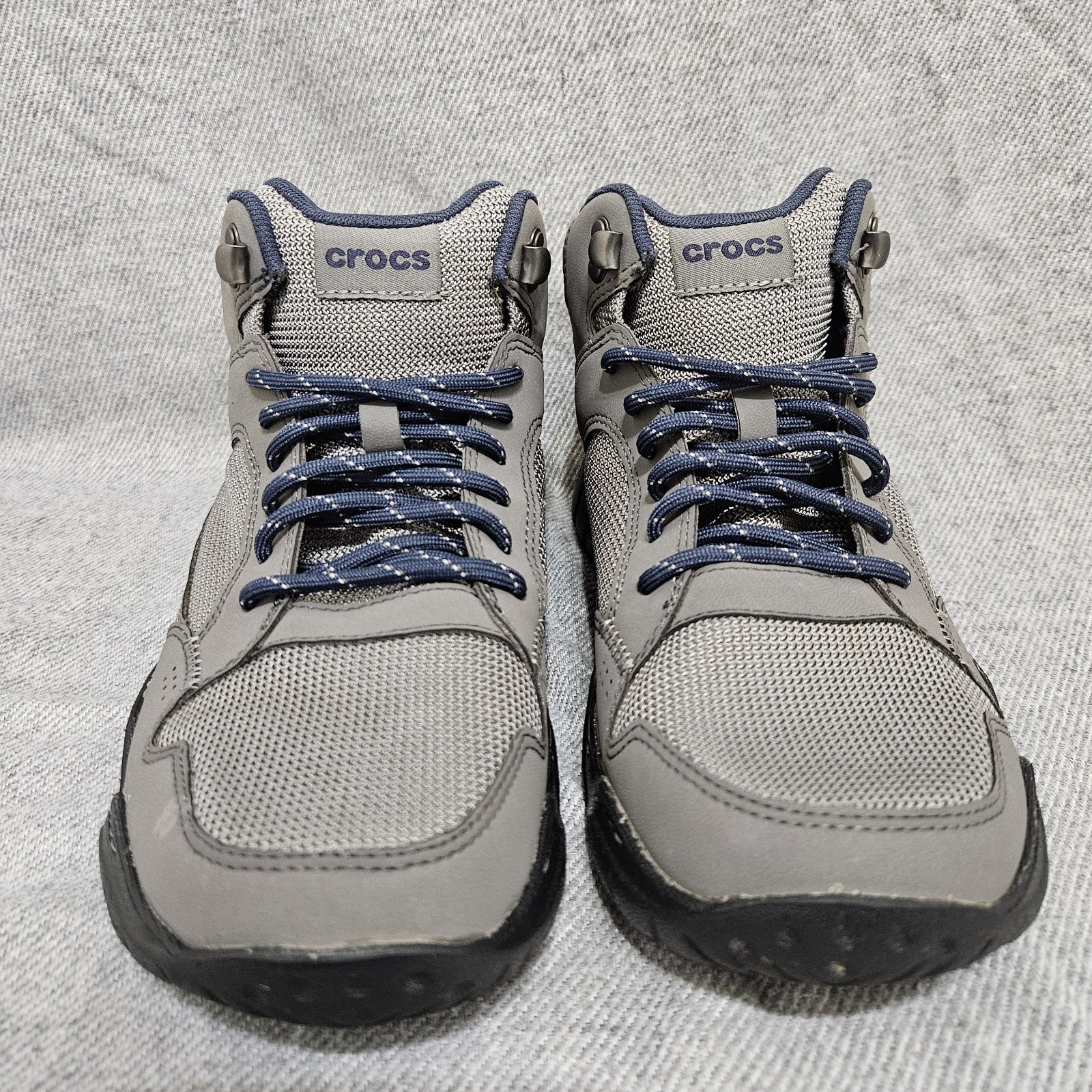 CROCS LiteRide Pacer Size M8/W10 Gray Lace Up Sneakers Shoes 204687