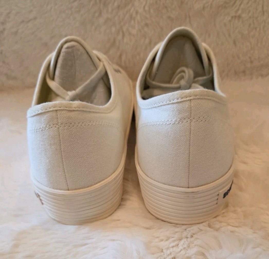 NWT SeaVees Monterey Sneaker Platform in Bleach Size 9.5