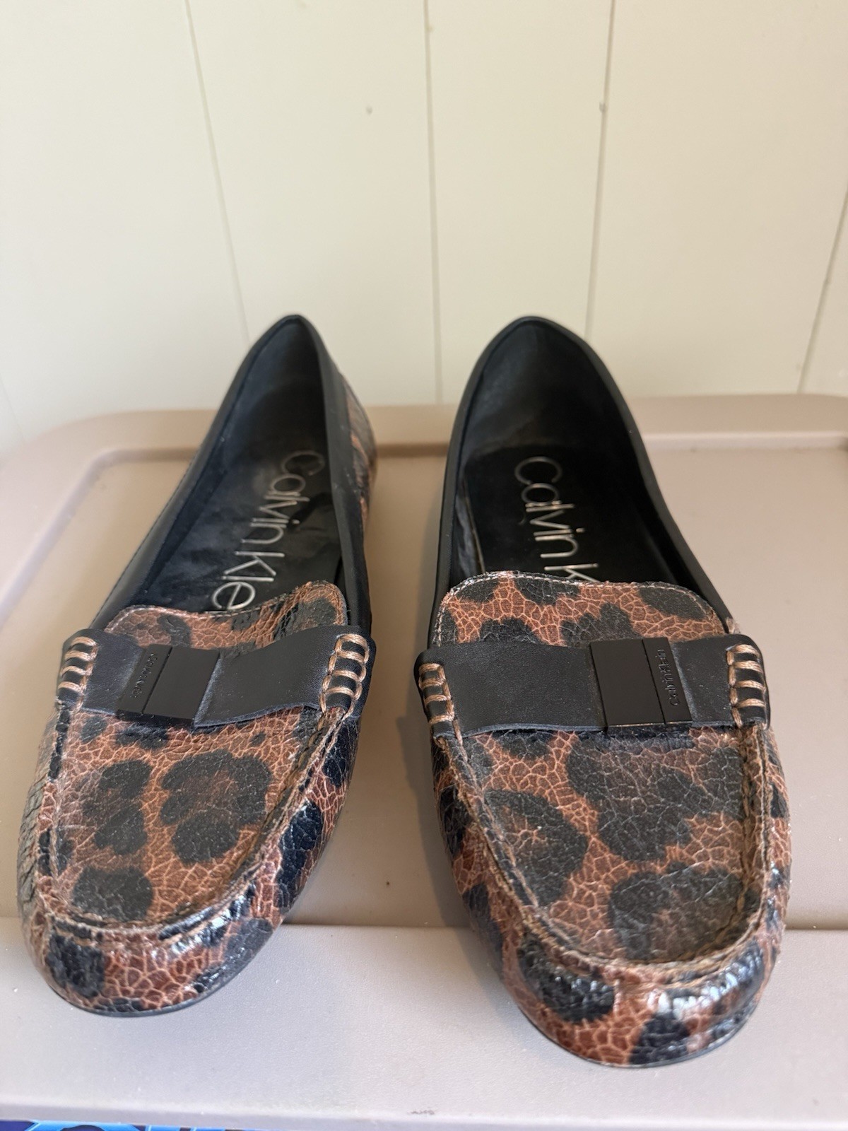 Calvin Klein Women’s Leopard Animal Print Cashmere Slip-On Loafer Flats 8.5