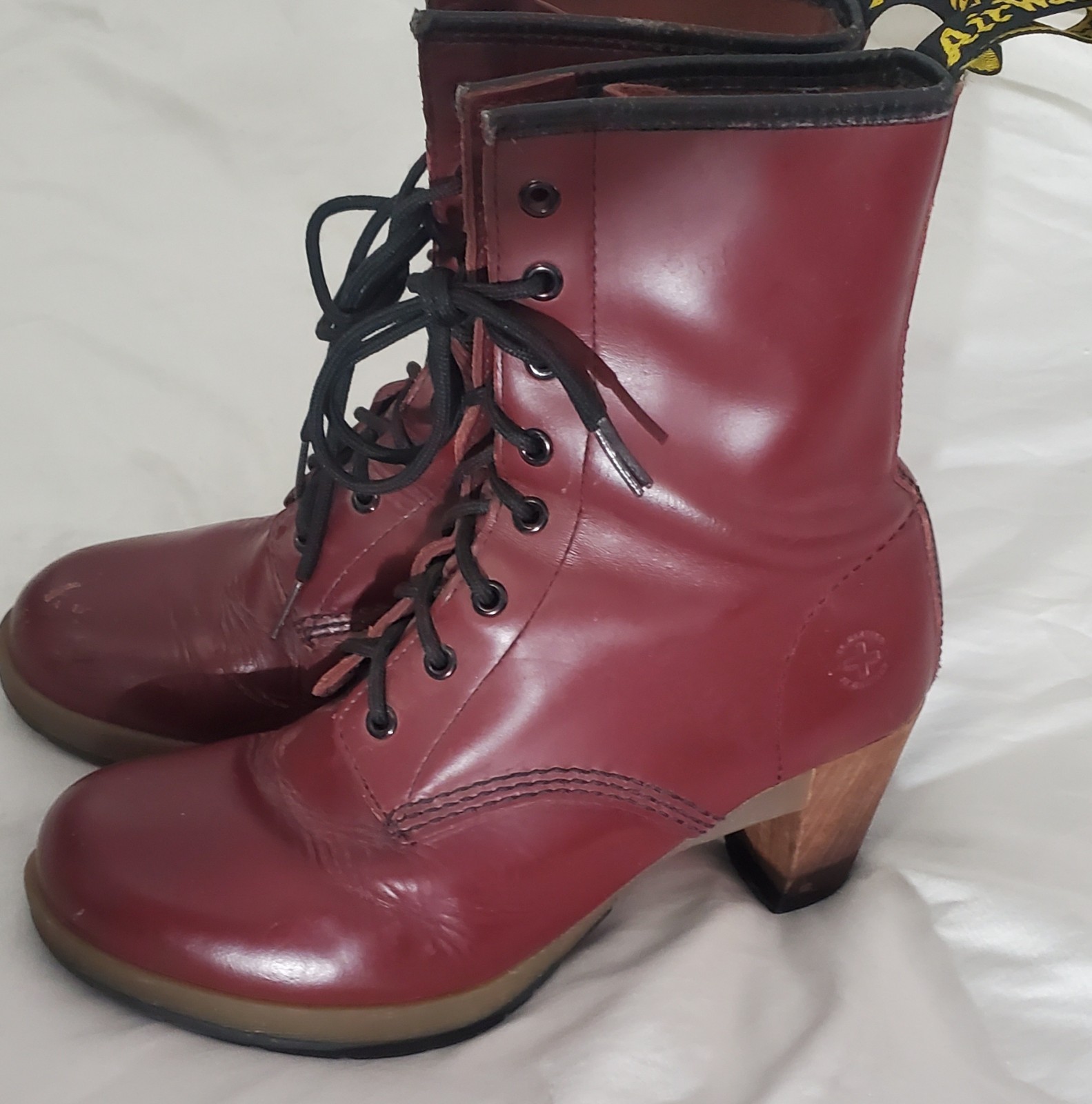 Dr Martens DARCIE Cherry Heeled Boots US 10 W EU 42 UK 8