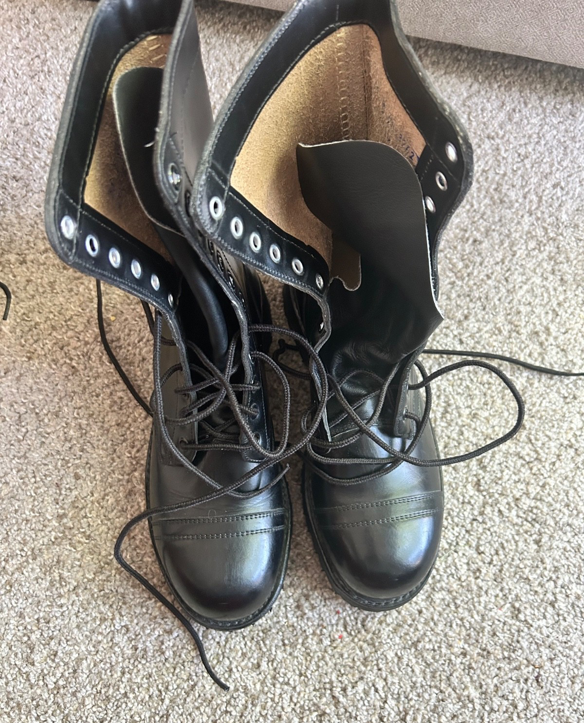 VTG Canadian Forces Black Leather Army Garrison Boots Men 5 D / Women 6.5 Goth