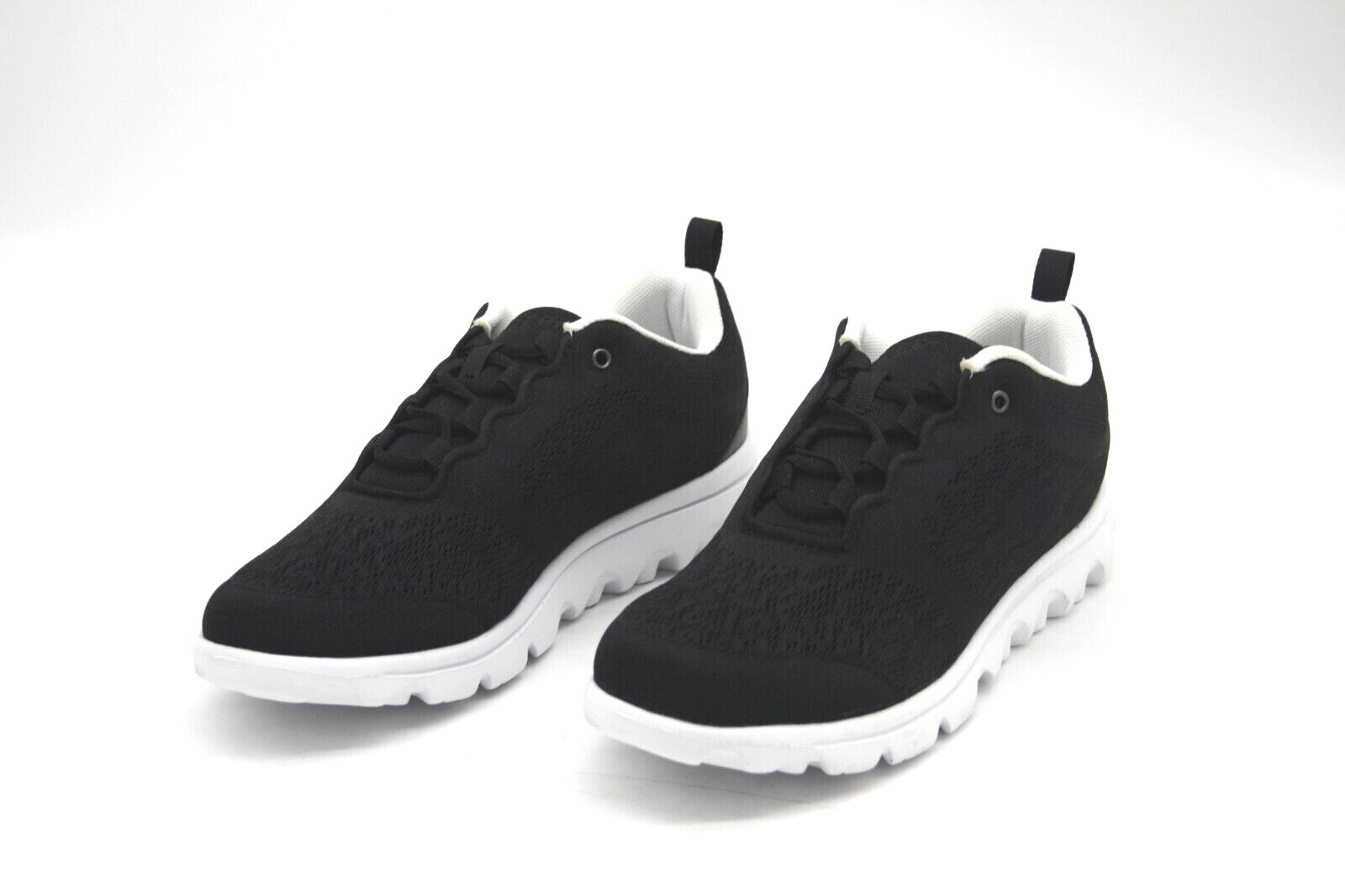 Propet TRAVELACTIV SNEAKER W5102B-BLACK WOMEN’S COMFORT SHOE