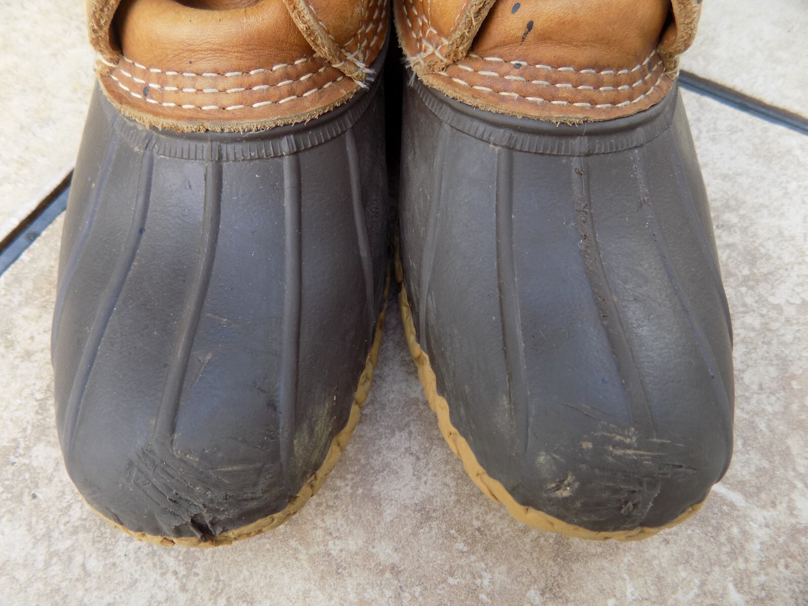 LL Bean Duck Boots Made In Maine Vtg Classic Unlined FN Men 8/Women 10 Narrow
