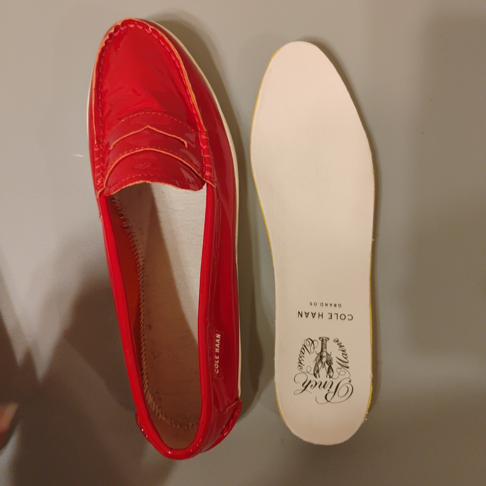 Cole Haan Pinch Maine Classic 7 1/2 Red Pantend Leather Pennie Loafer