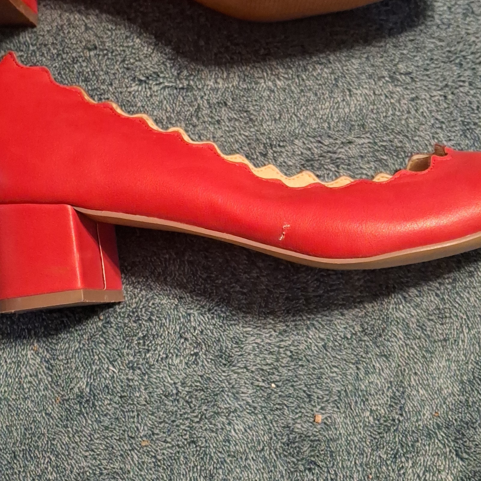 Journee Collection Red Scalloped Block Heel Pumps Round Toe Slip-On 9 Standard