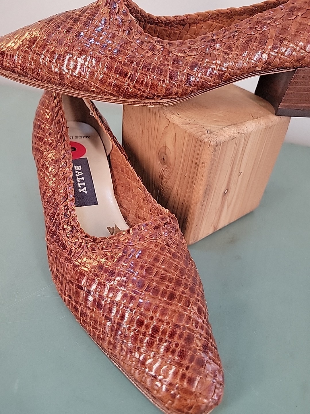 NWOB Bally Vtg Woven Brown Leather Heels Womens 3.5 – US 6 Made In France